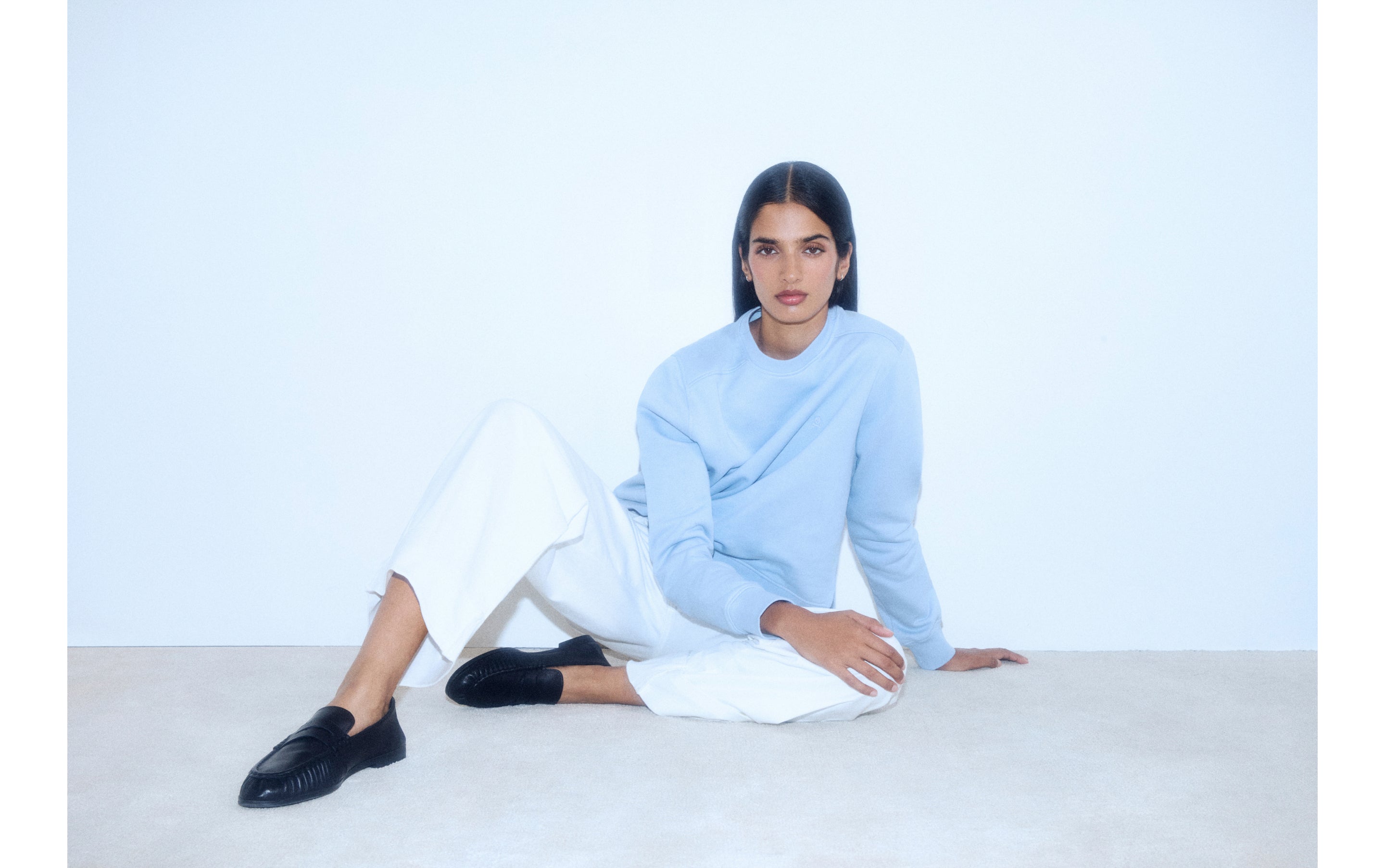 071025_des_closet_anjali_m_08