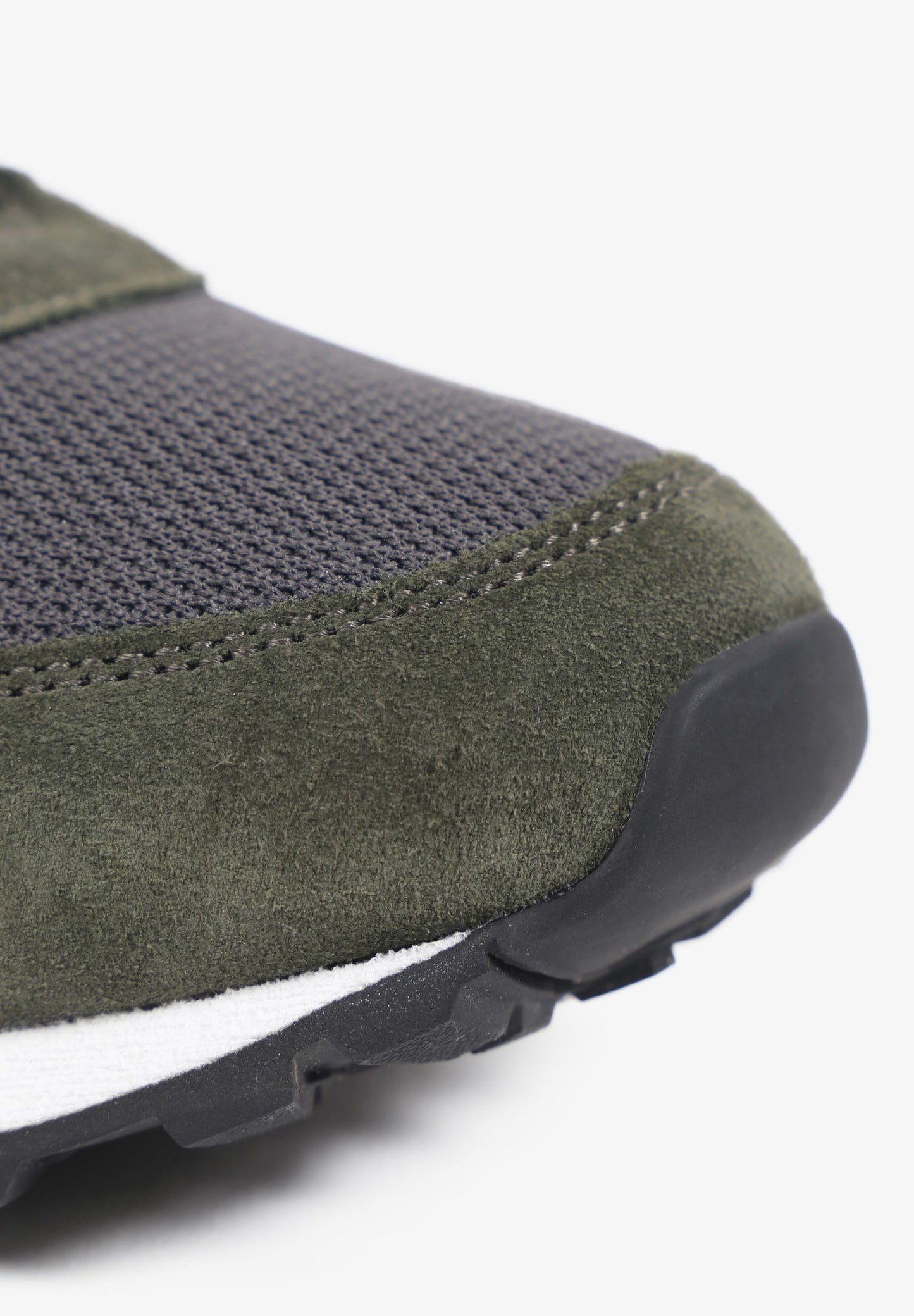 BASKETS CROÛTE DE CUIR CANADIAN