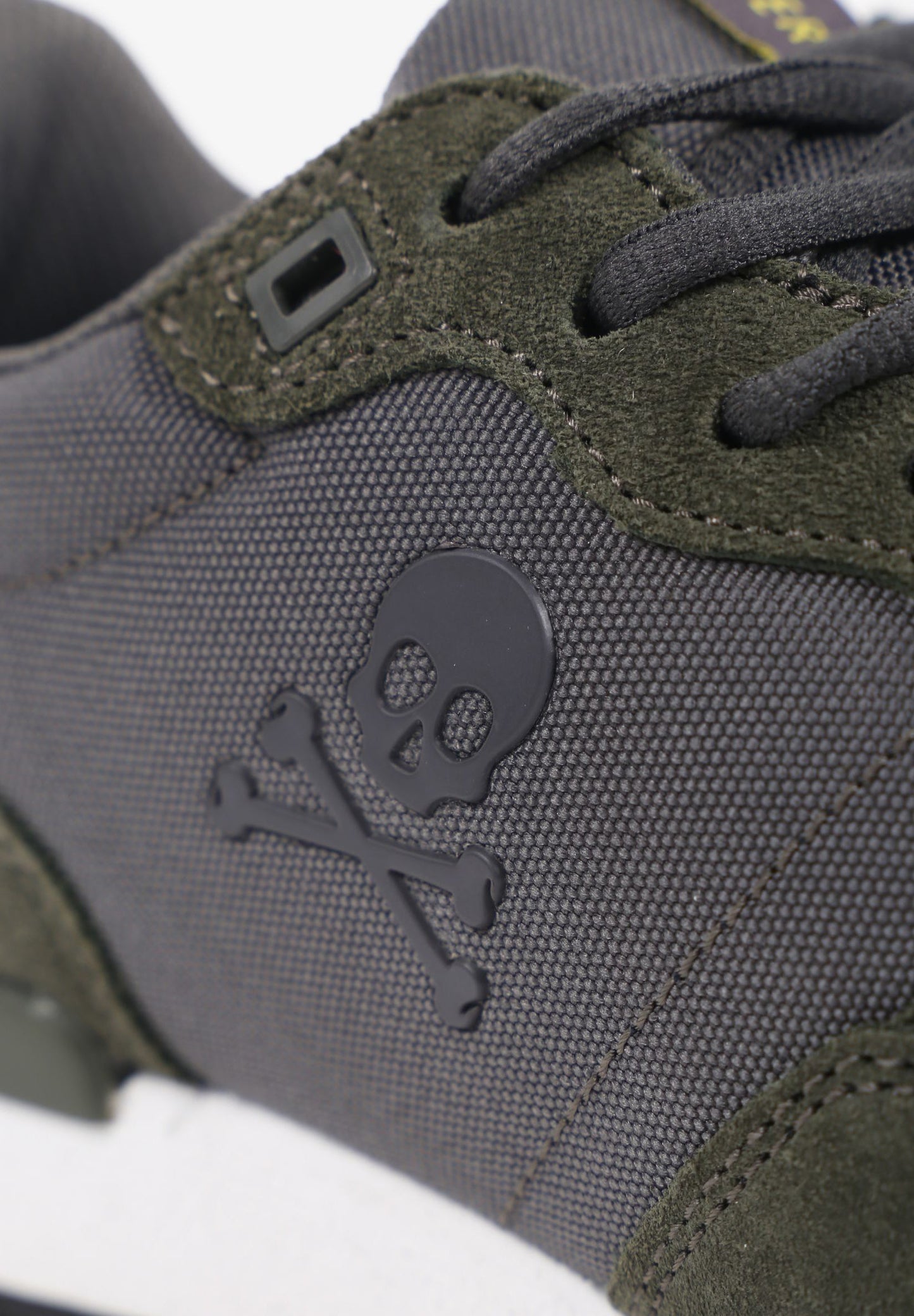 BASKETS CROÛTE DE CUIR CANADIAN