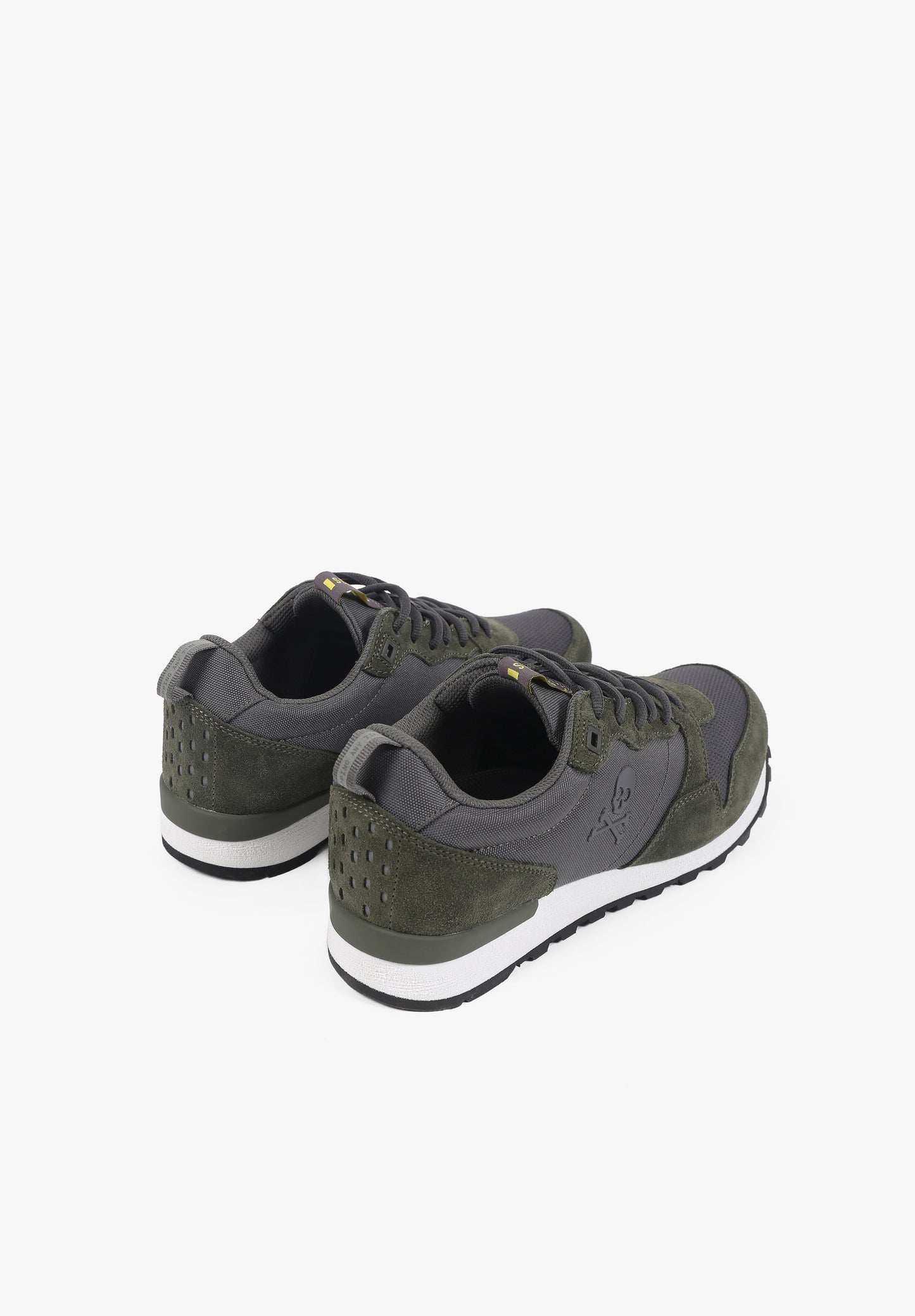 BASKETS CROÛTE DE CUIR CANADIAN