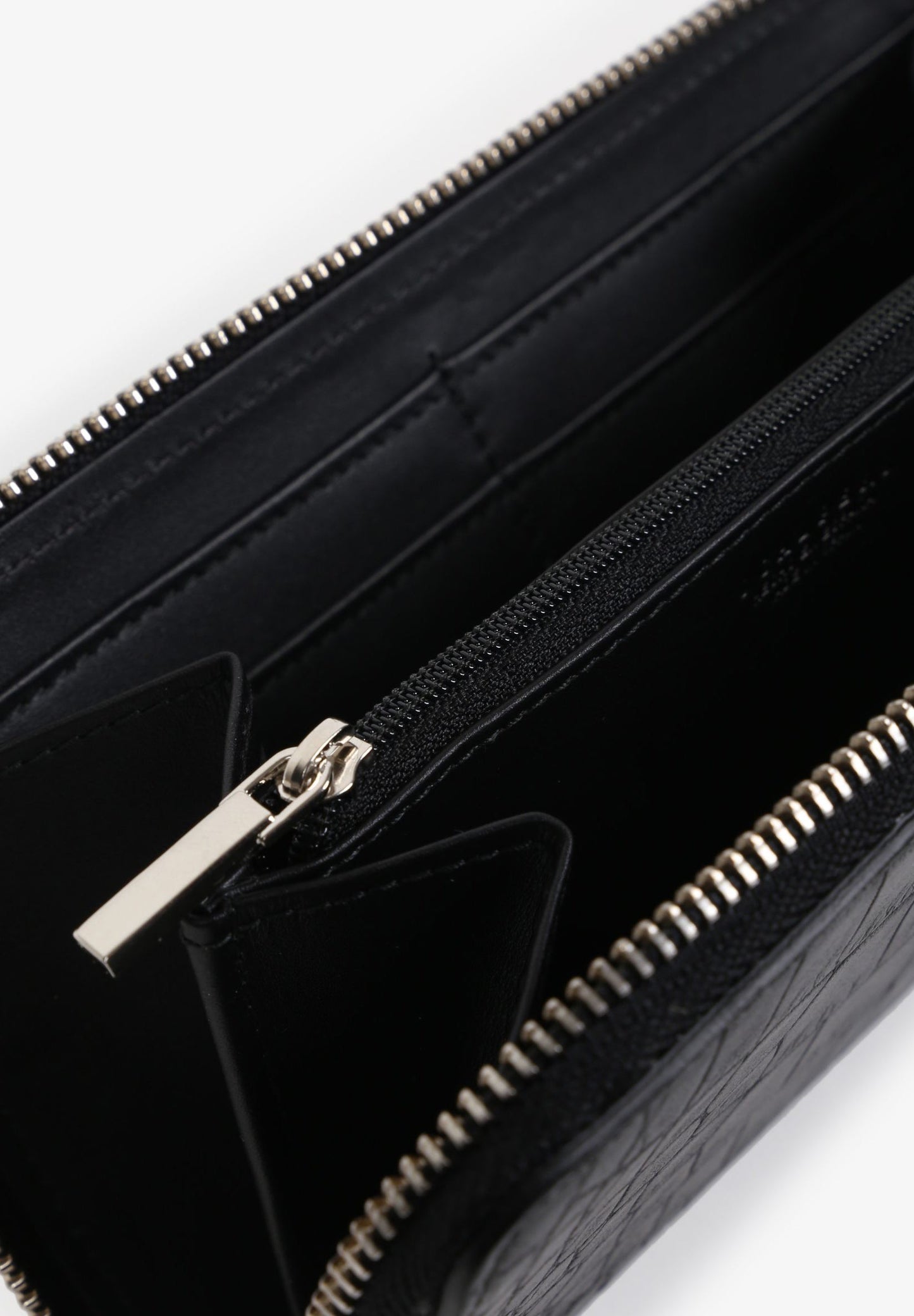 CARTERA PIEL GRABADO - Scalpers