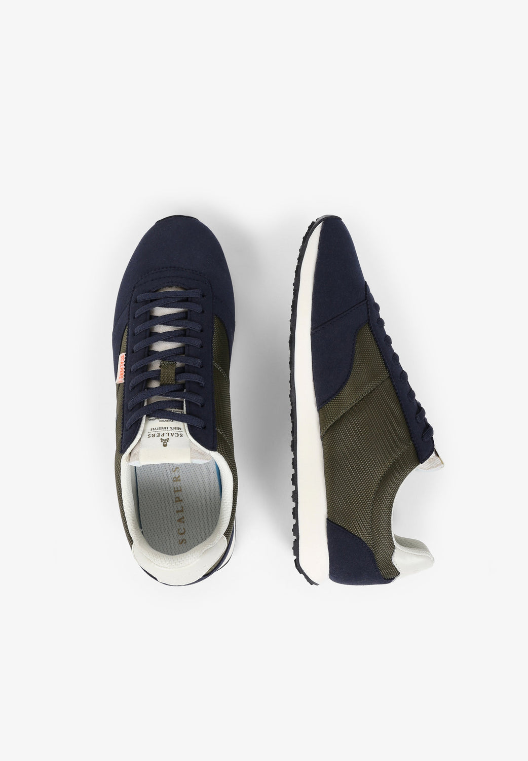 SNEAKERS BÁSICAS CALAVERA - Scalpers