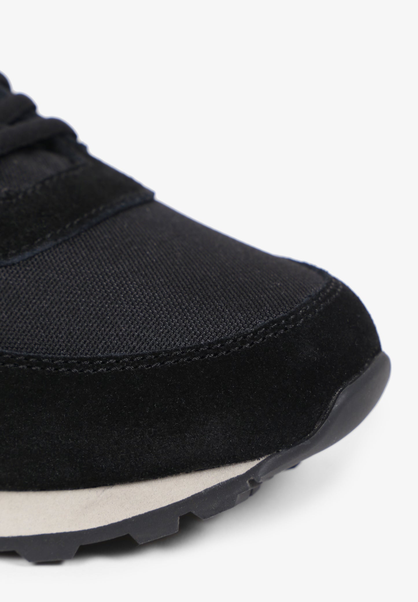 BASKETS CROÛTE DE CUIR CANADIAN