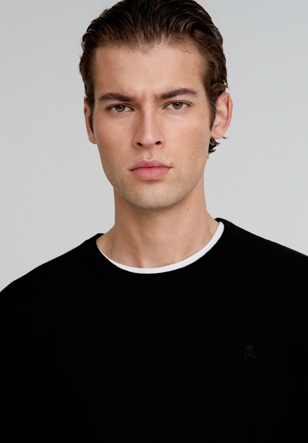 JERSEY CUELLO REDONDO CALAVERA - Scalpers