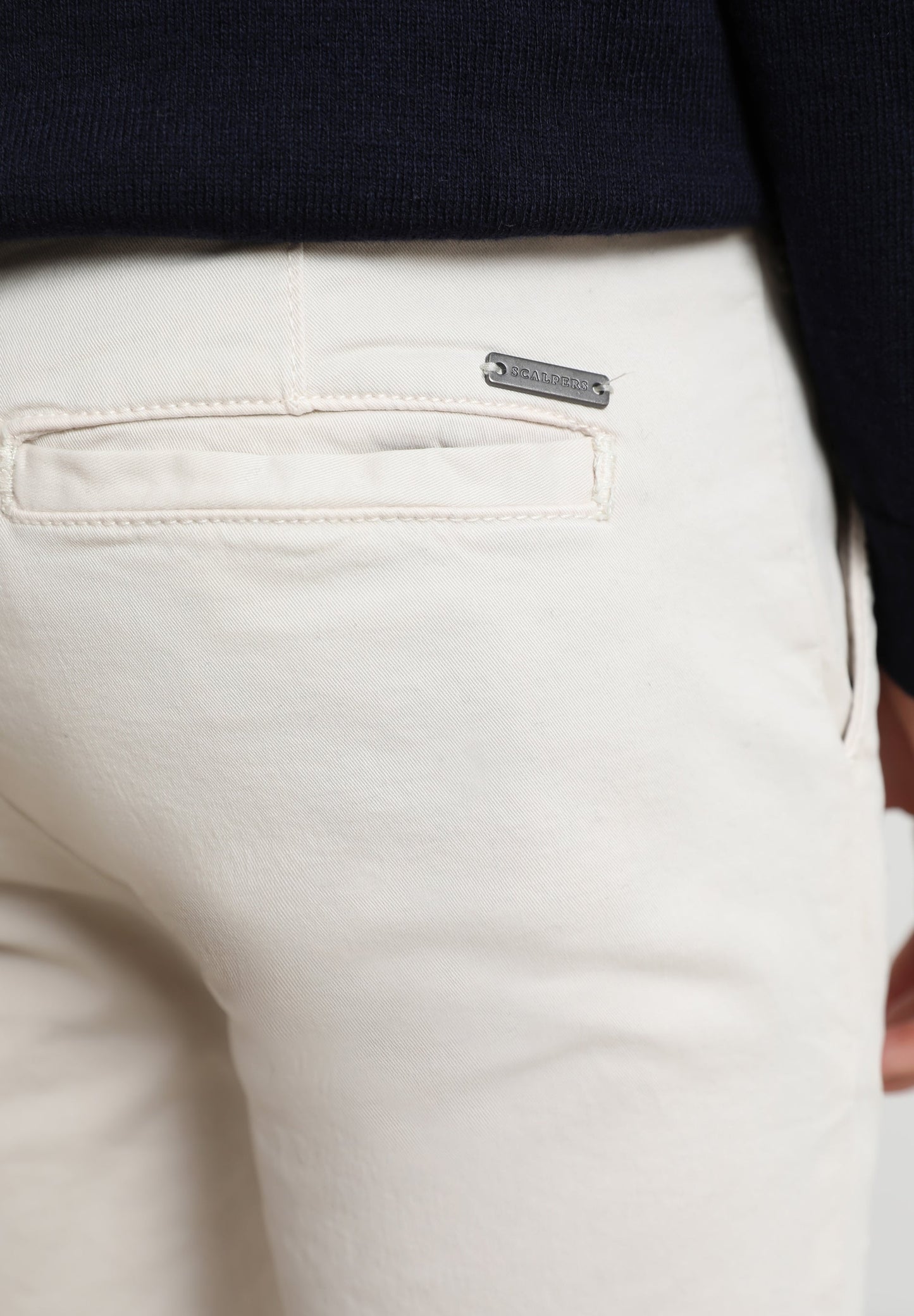 REGULAR FIT CHINO TROUSERS