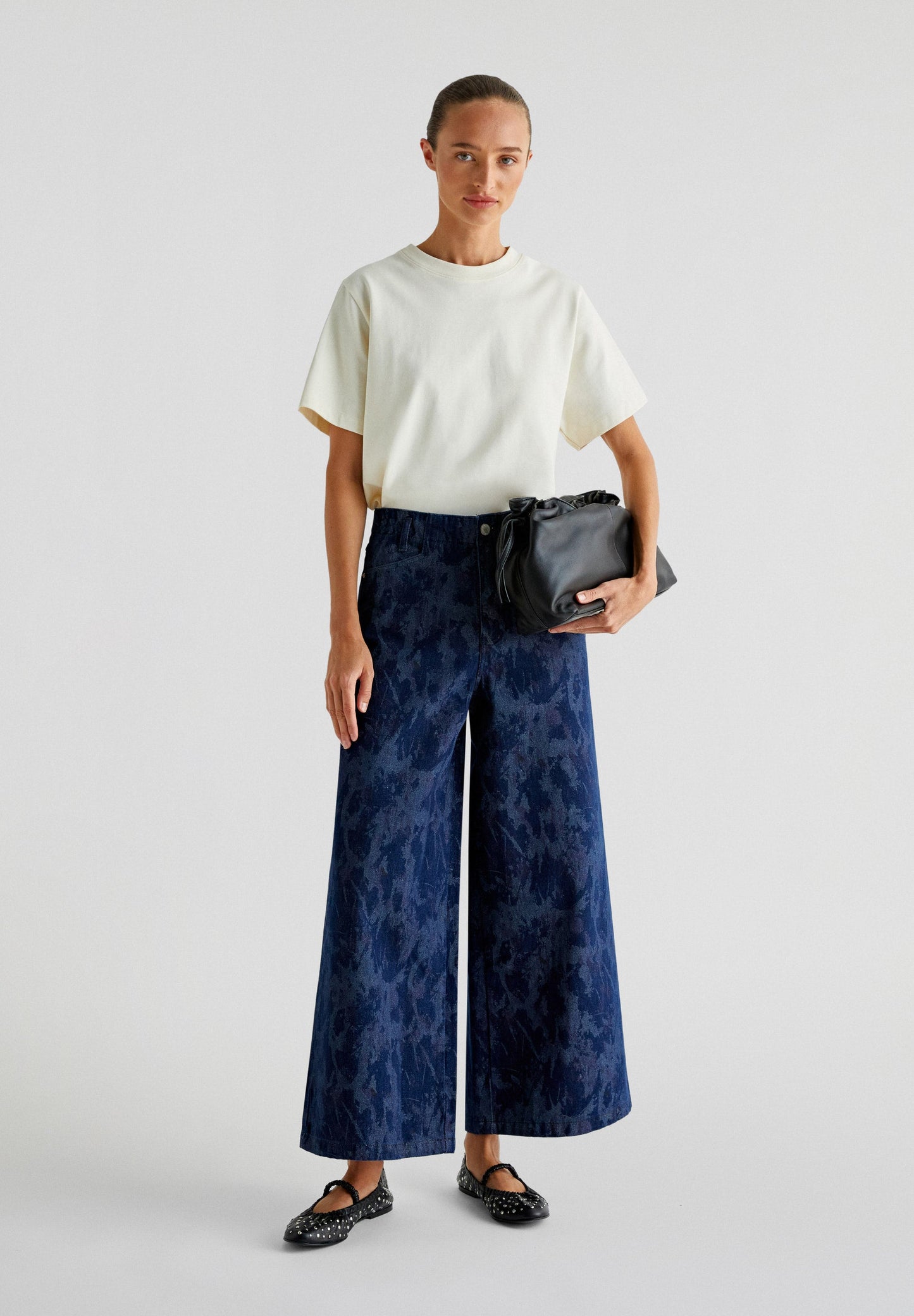 PANTALON CULOTTE EN DENIM BRILLANT