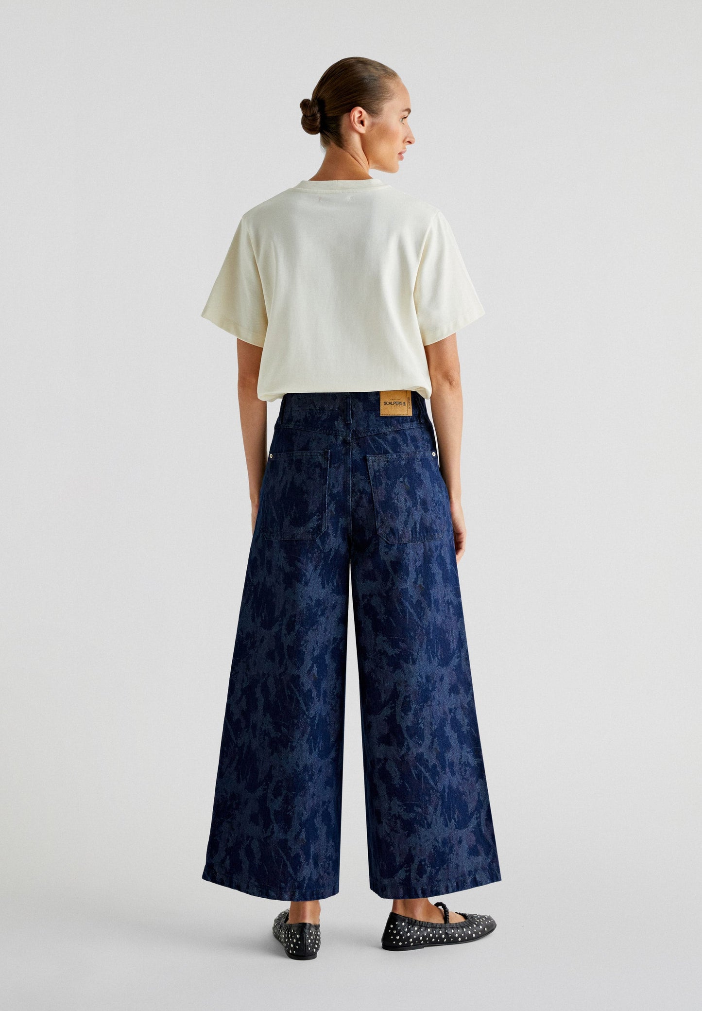 PANTALON CULOTTE EN DENIM BRILLANT