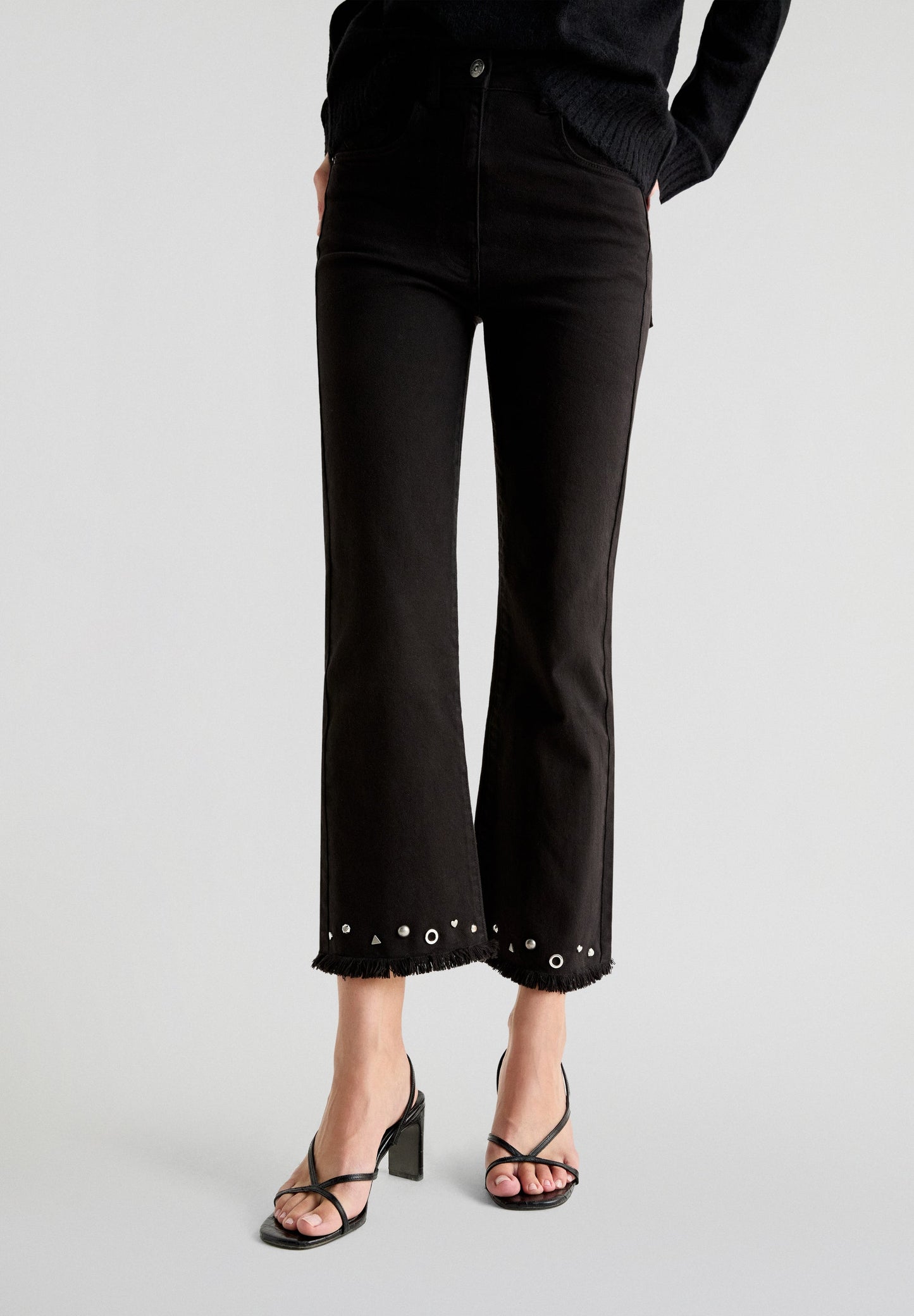 STUDS COLOR DENIM PANT