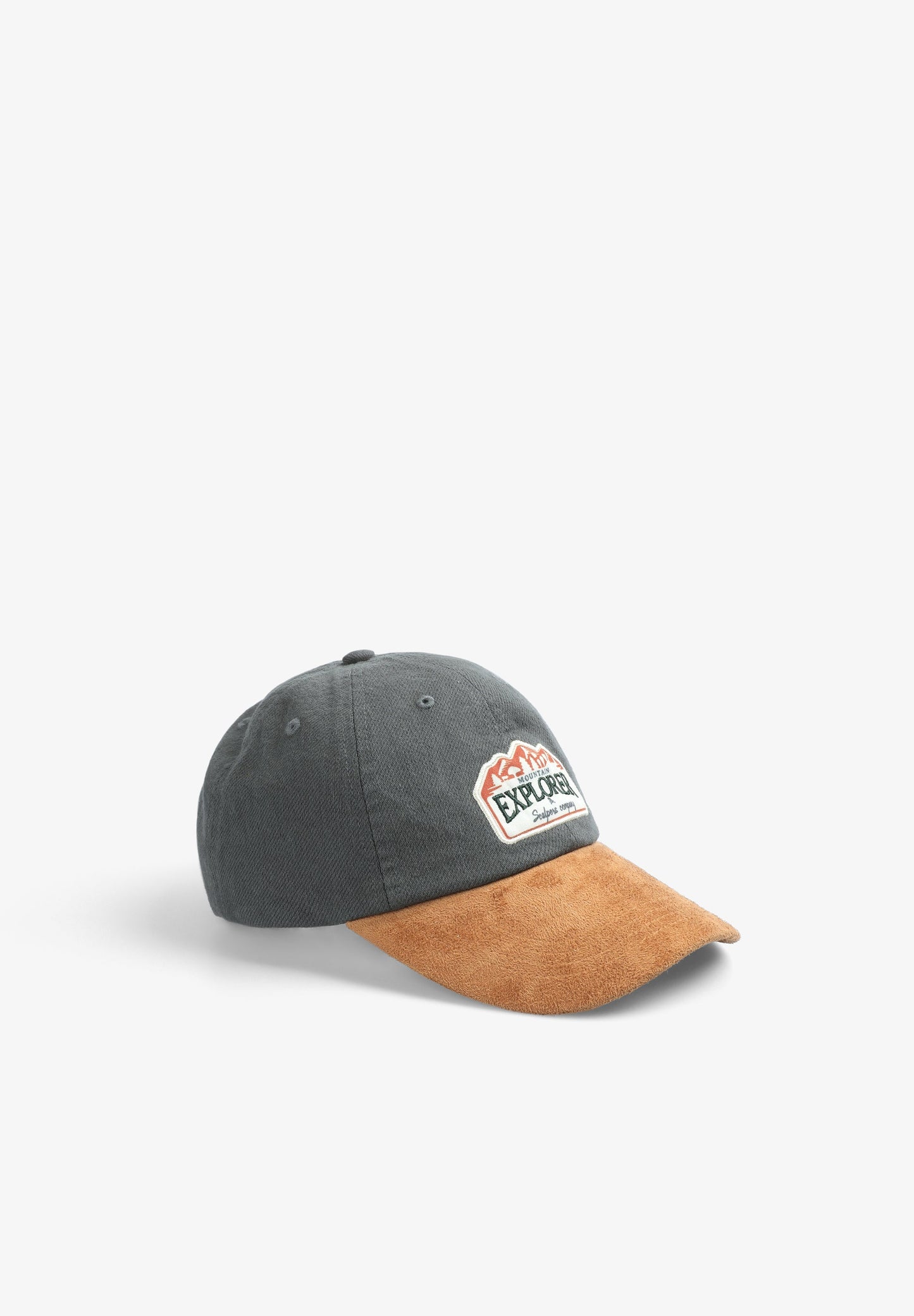 CAP WITH FRONT PATCH