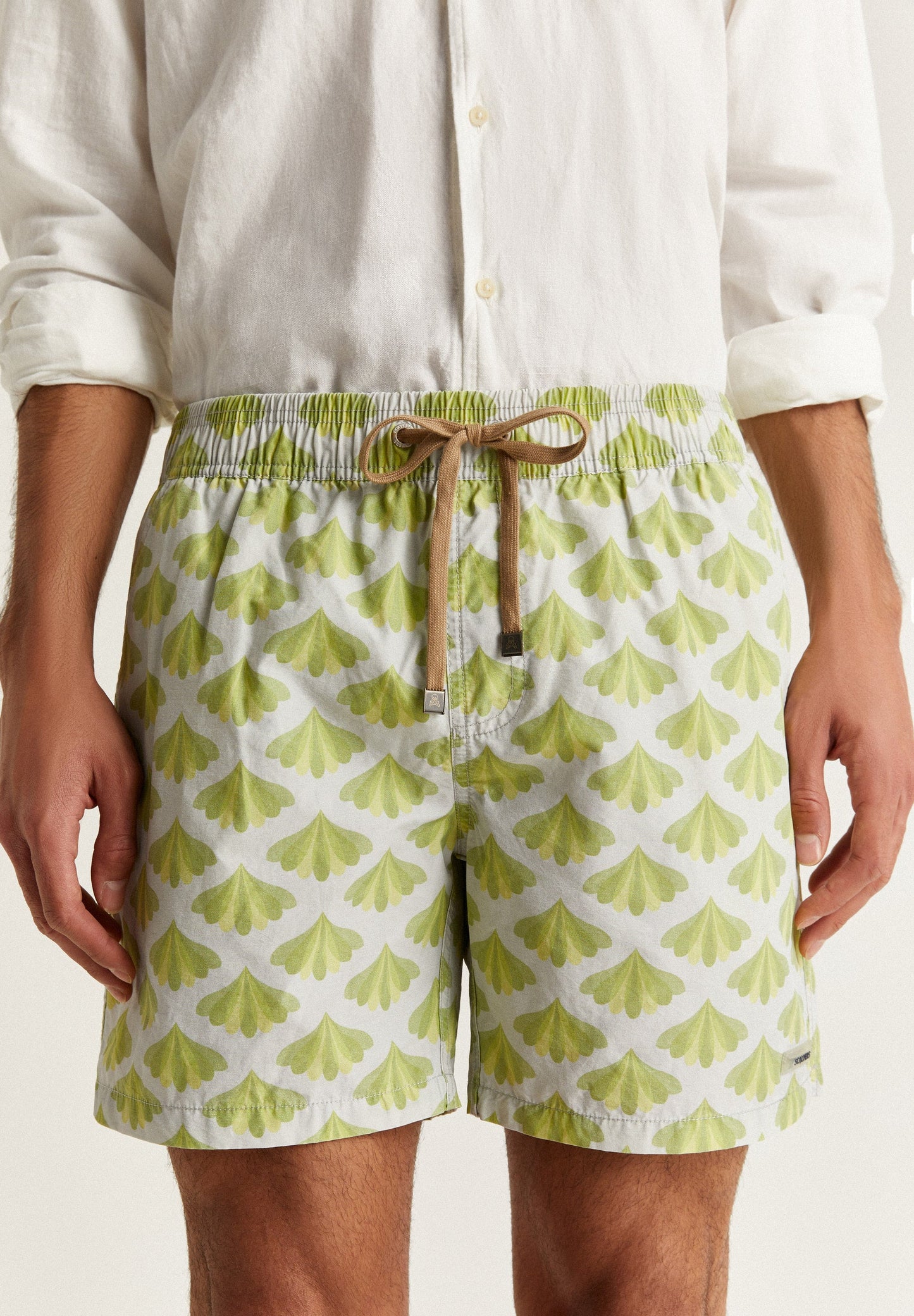 SWIMMING TRUNKS WITH LEAF PRINT