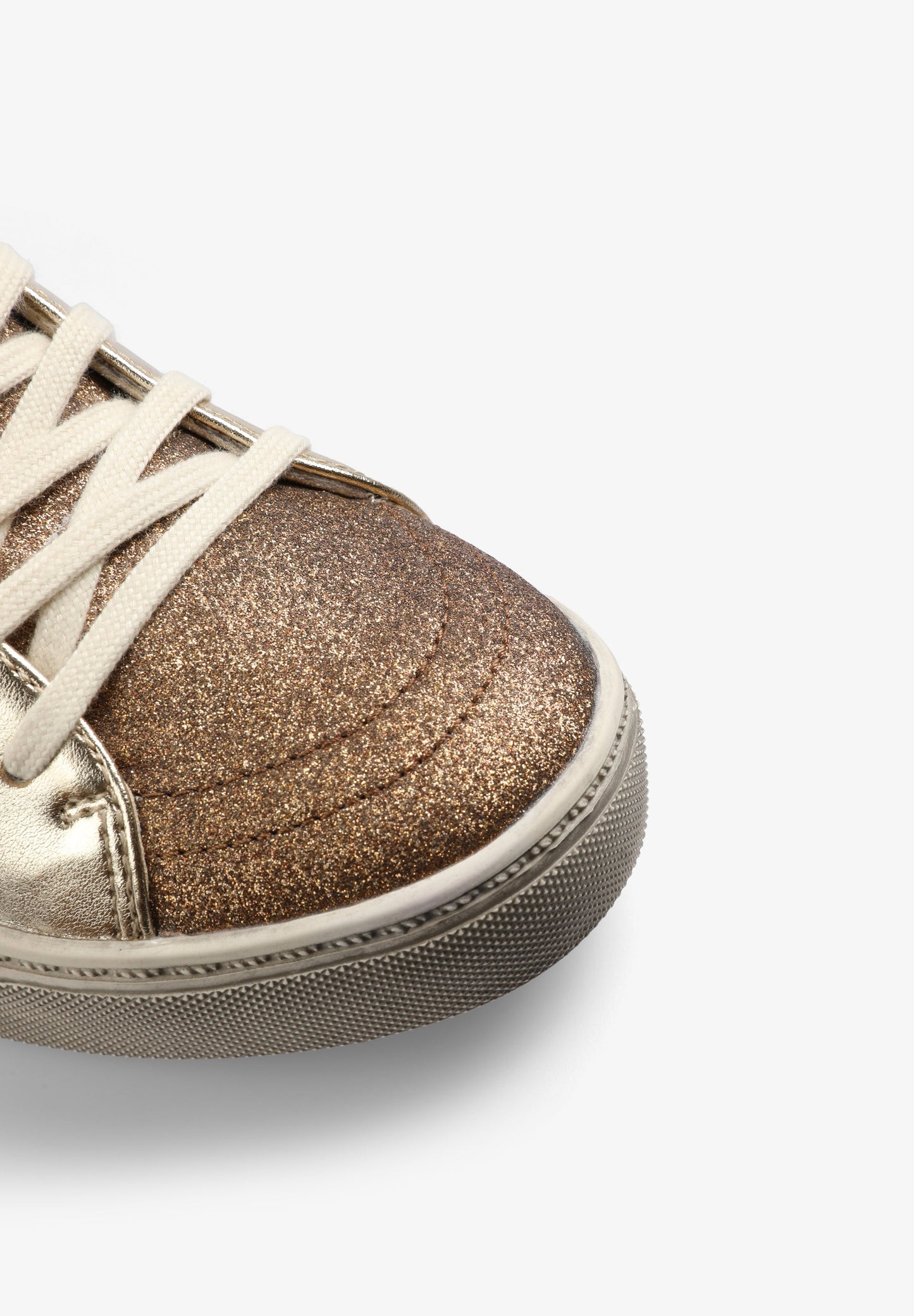 HIGH STUDS SNEAKERS