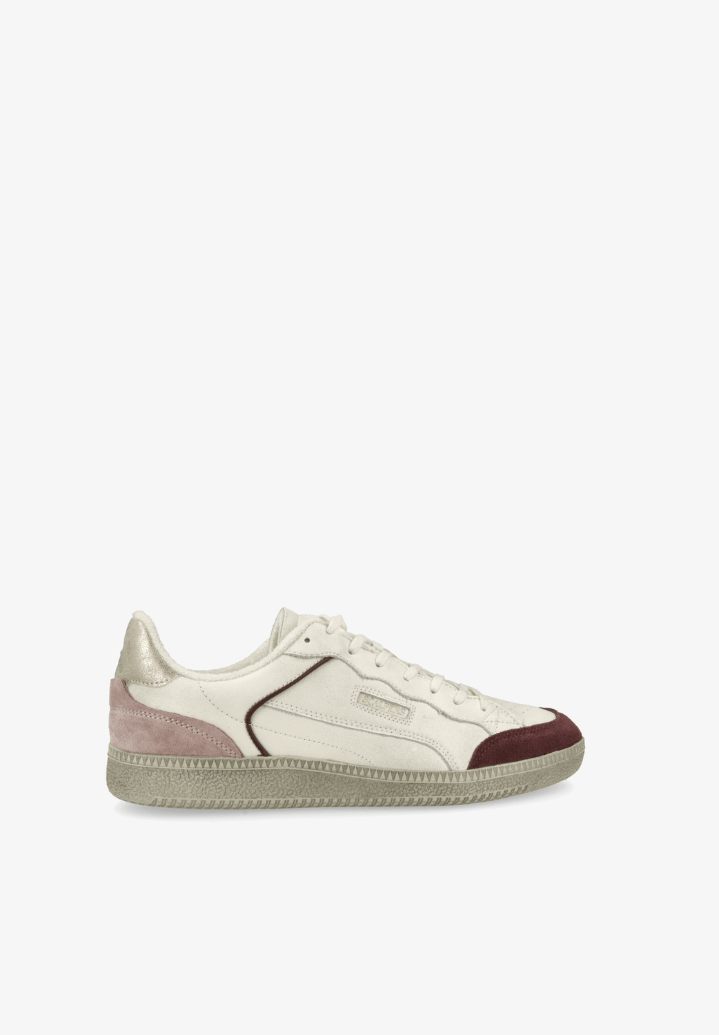 SNEAKERS GRABADO LOGO DETALLES - Scalpers