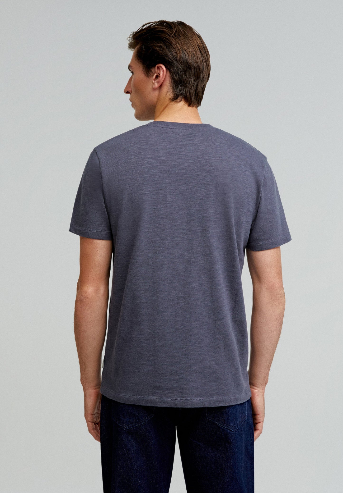 T-SHIRT WITH POCKET DETAIL