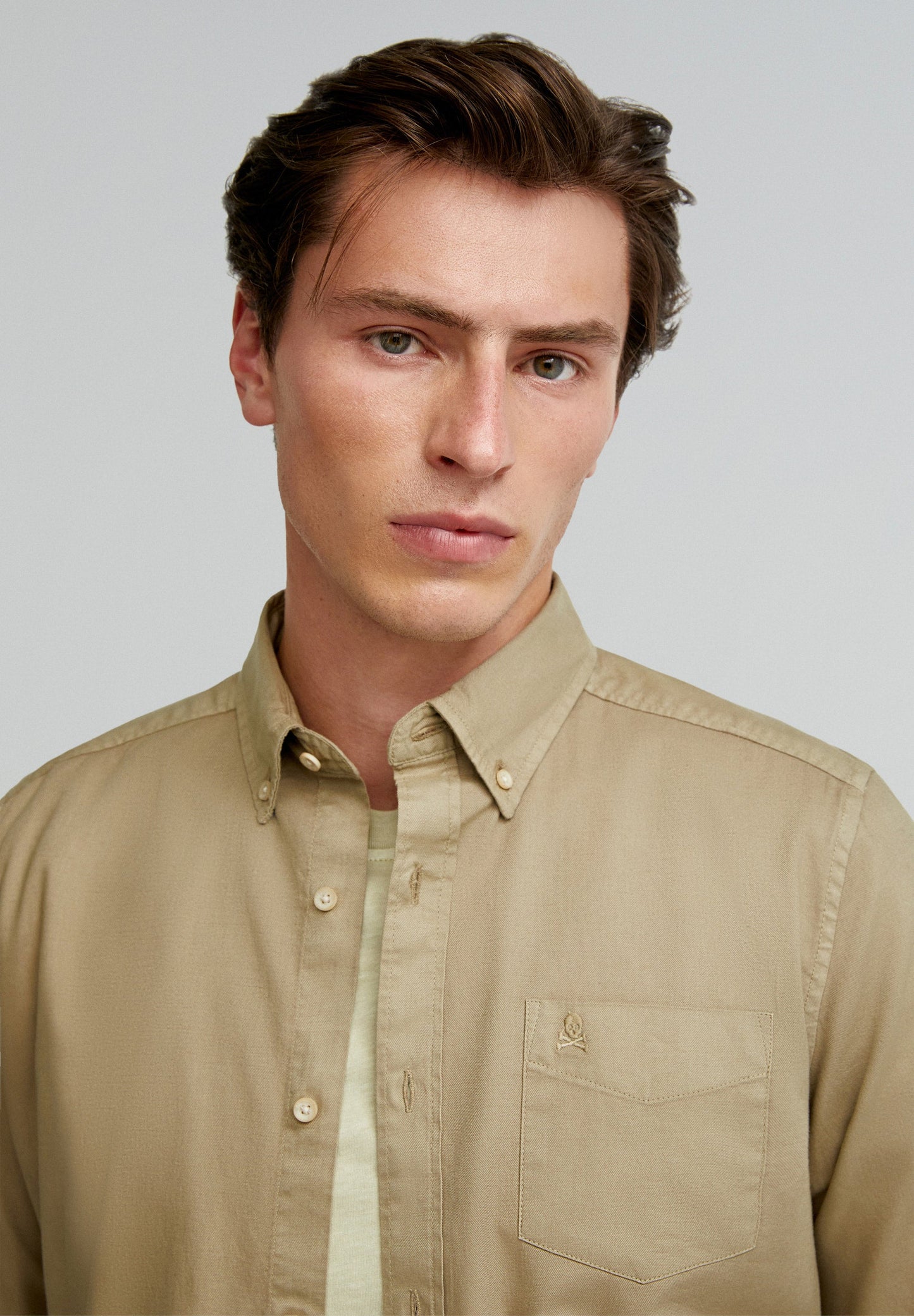 BUTTONED COLLAR SHIRT WITH SKULL