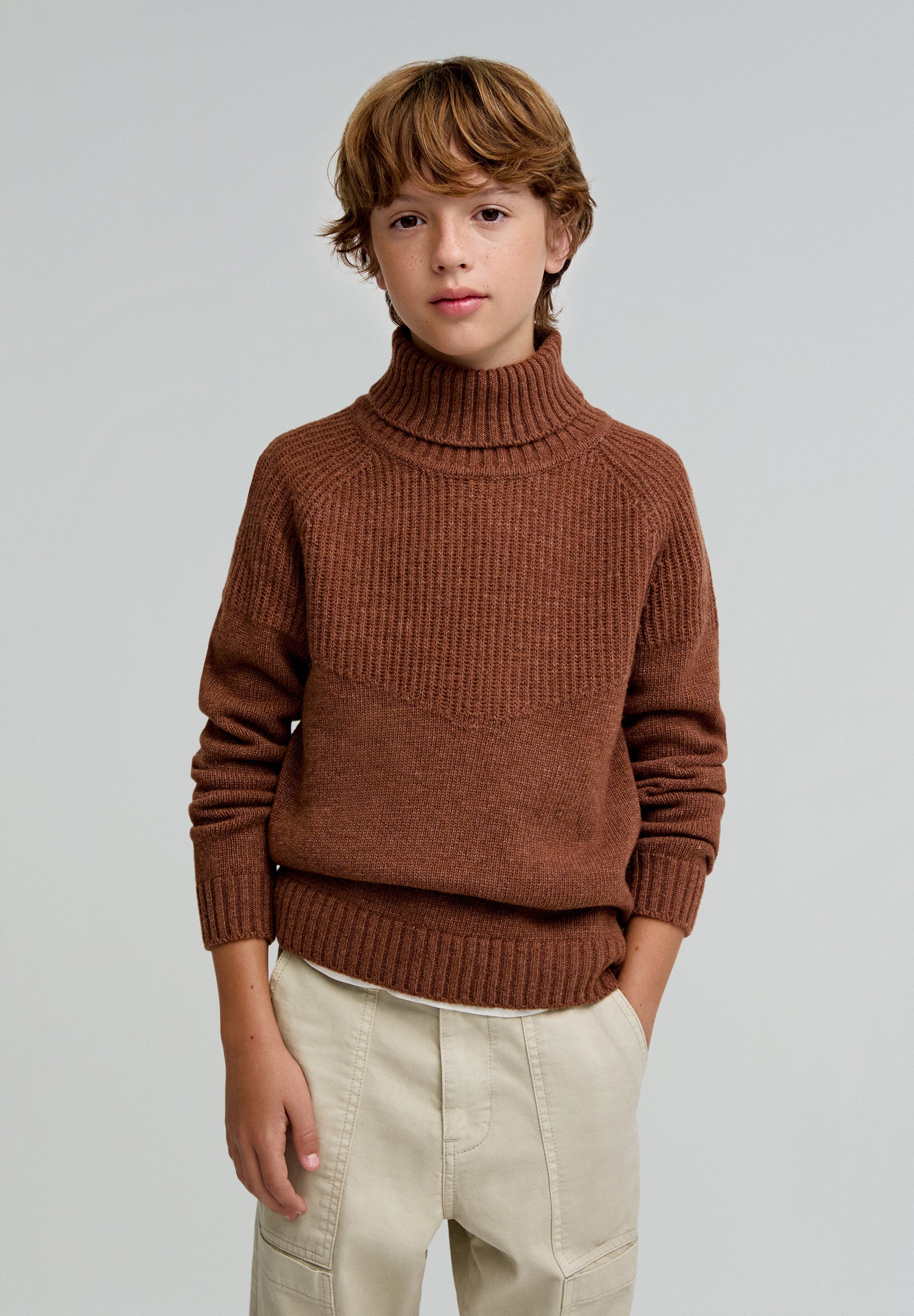 TRICOT POUR ENFANTS PETER ROLL