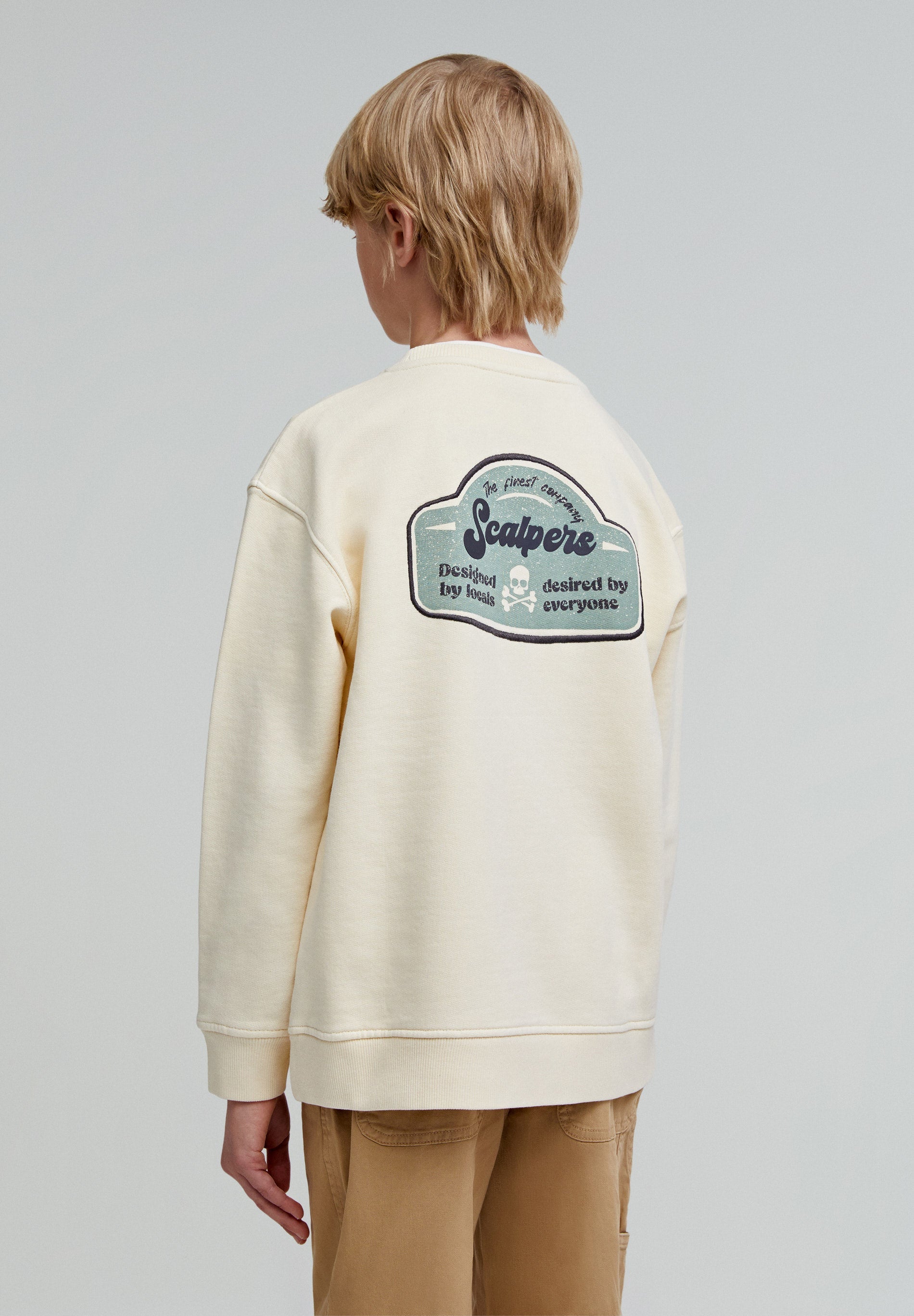 SWEATSHIRT WITH CARGO-STYLE POCKET