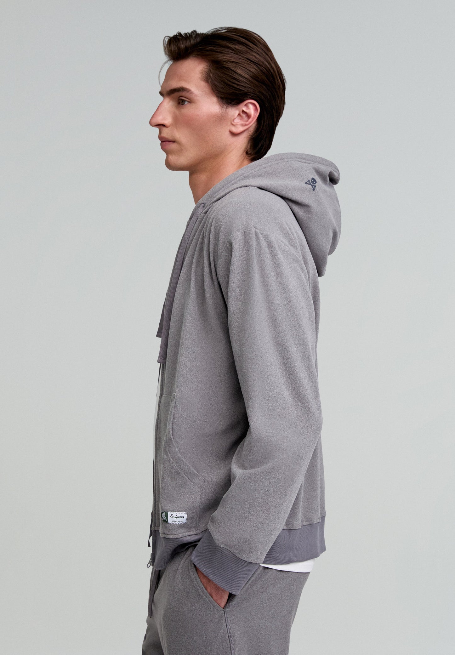 SPORTS TECHNICAL HOODIE