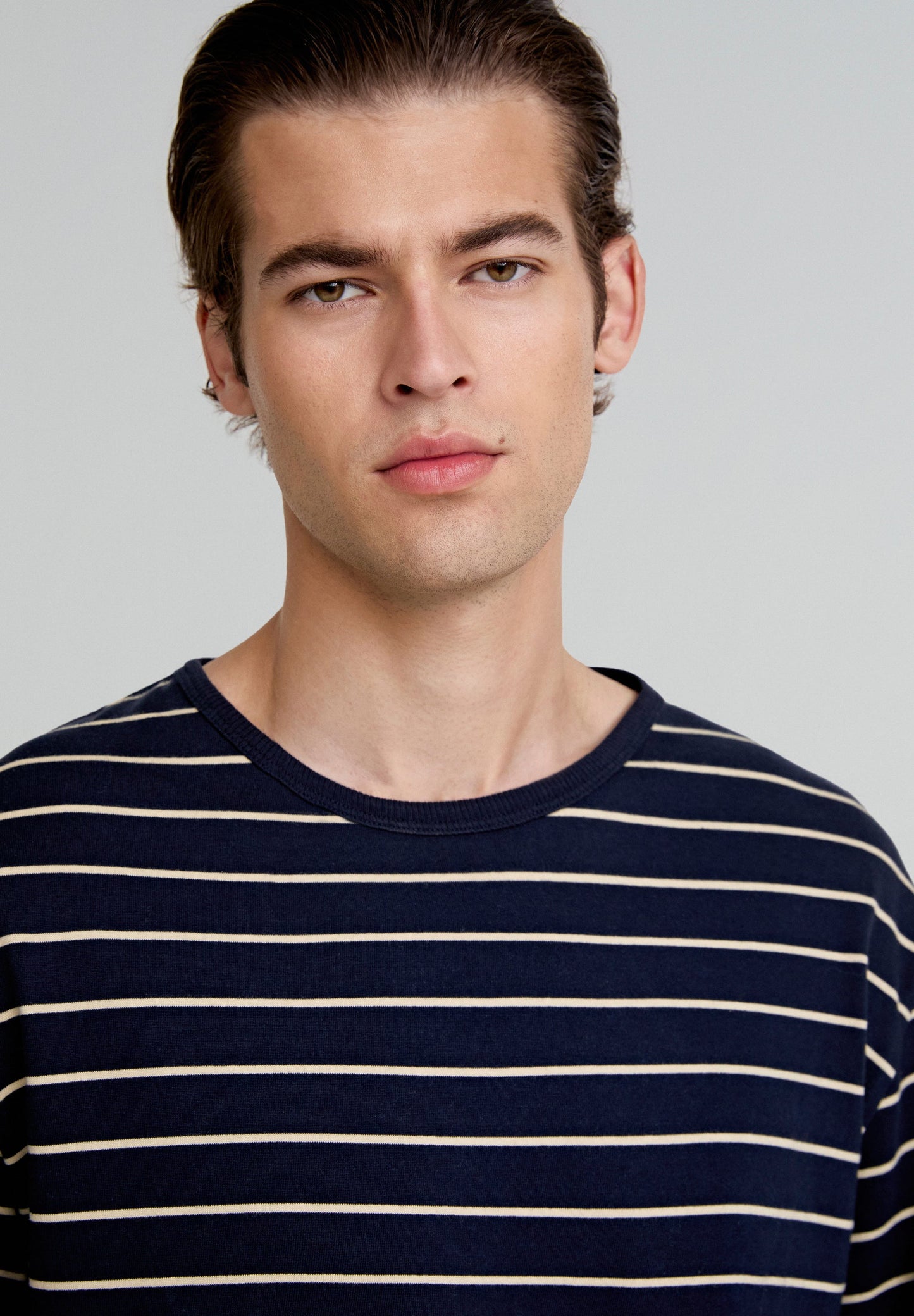 PREMIUM STRIPED T-SHIRT