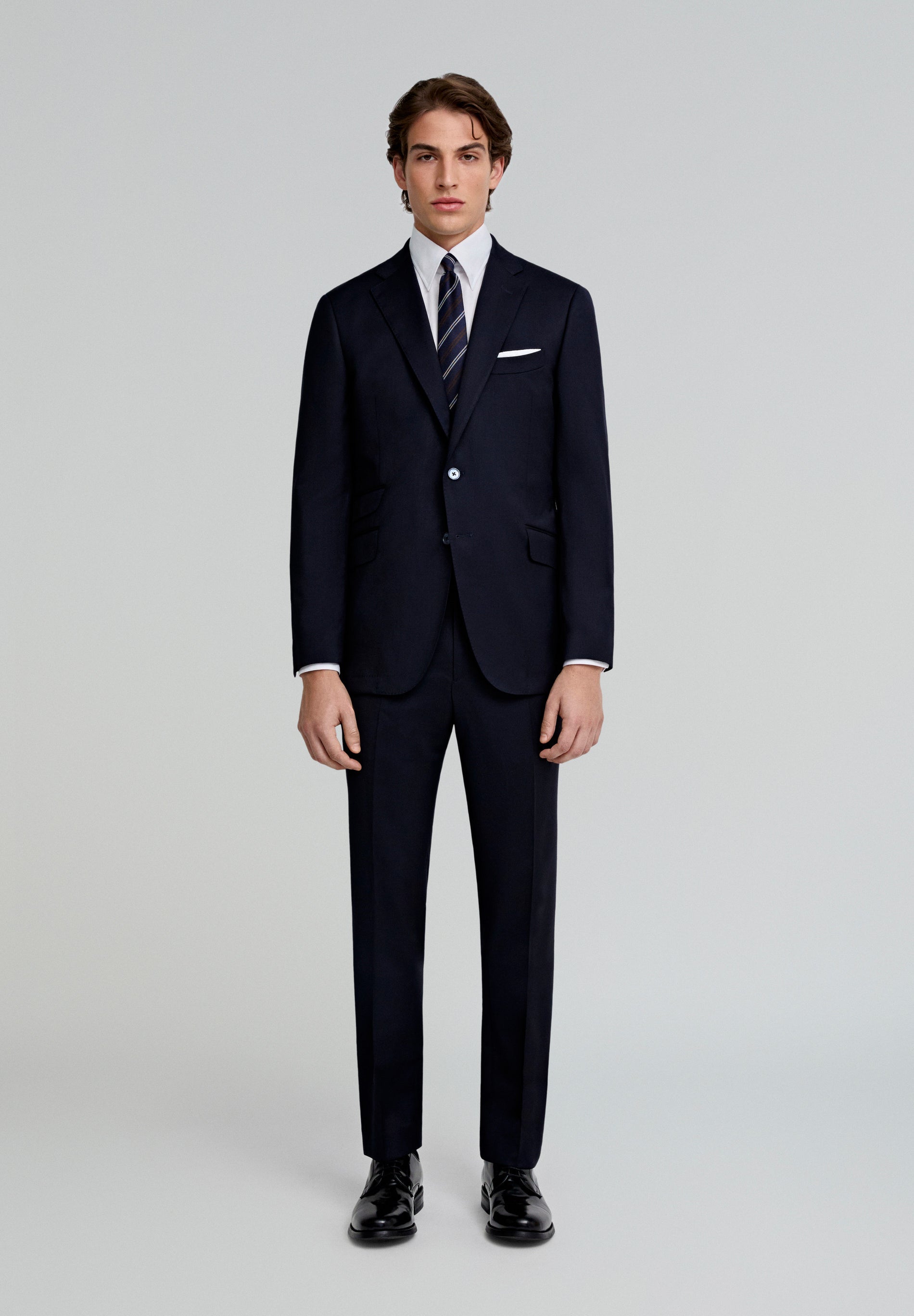 NOUVEAU COSTUME HABILLÉ I