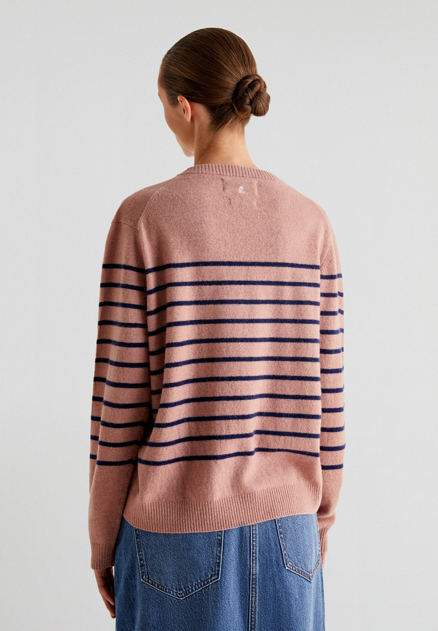 STRIPED SQUARE-CUT NECKLINE SWEATER