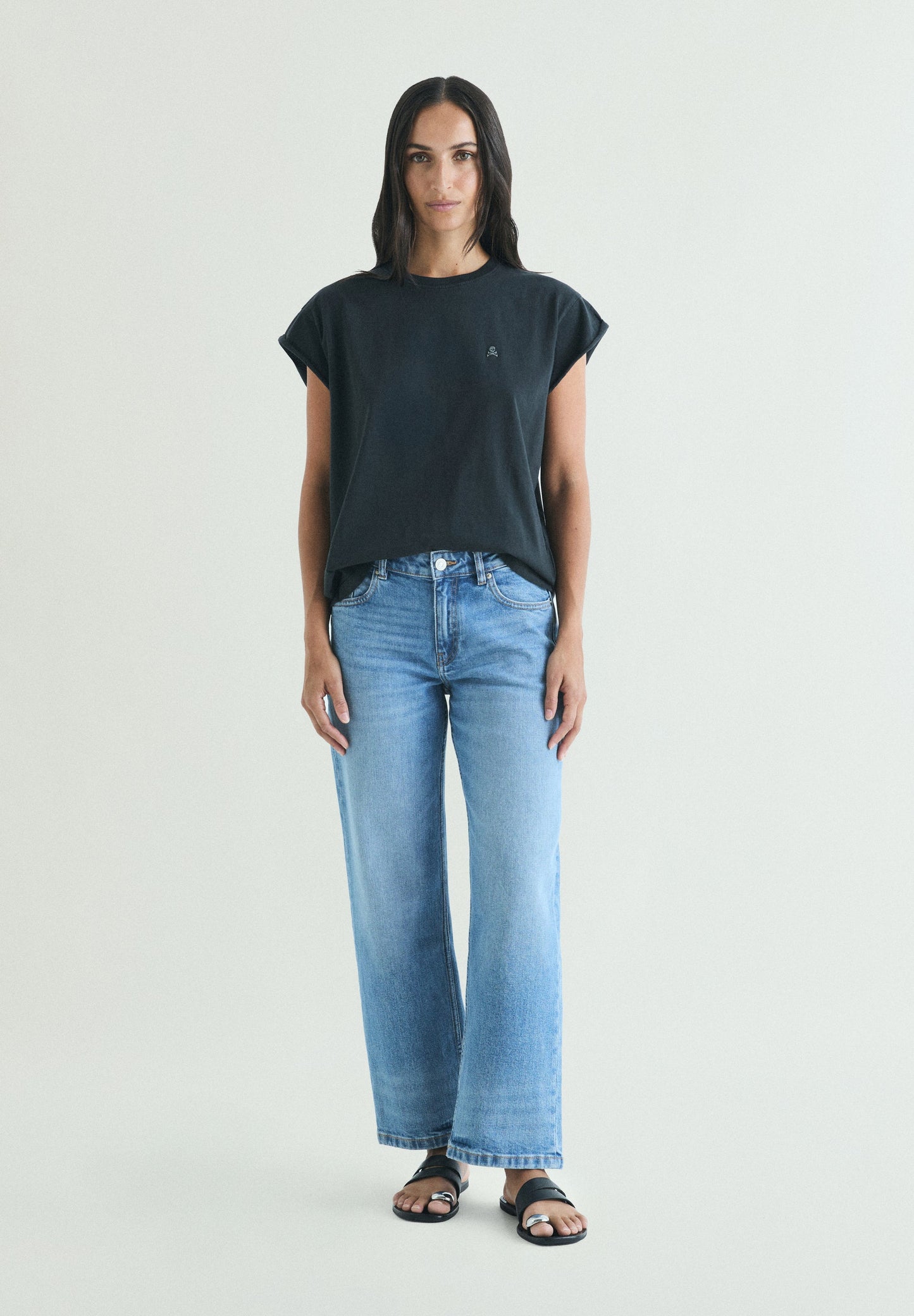 T-SHIRT CRÂNE BRODÉ