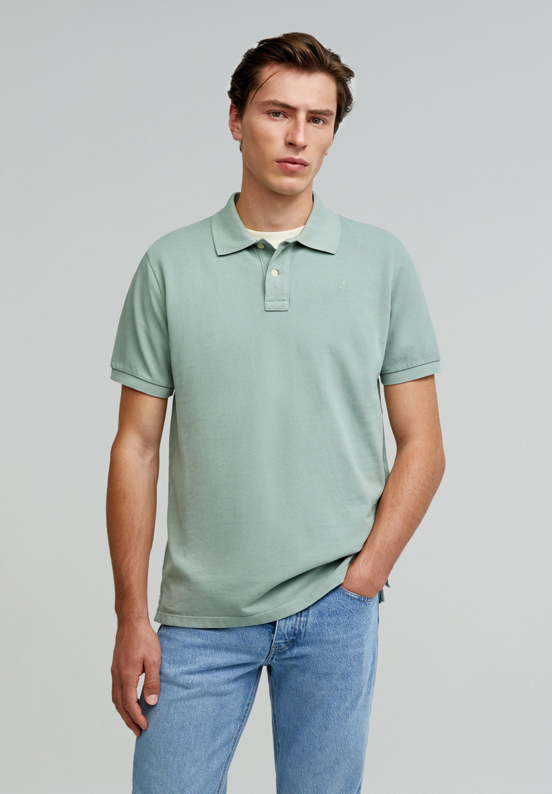 BASIC POLO SHIRT WITH SKULL DETAIL