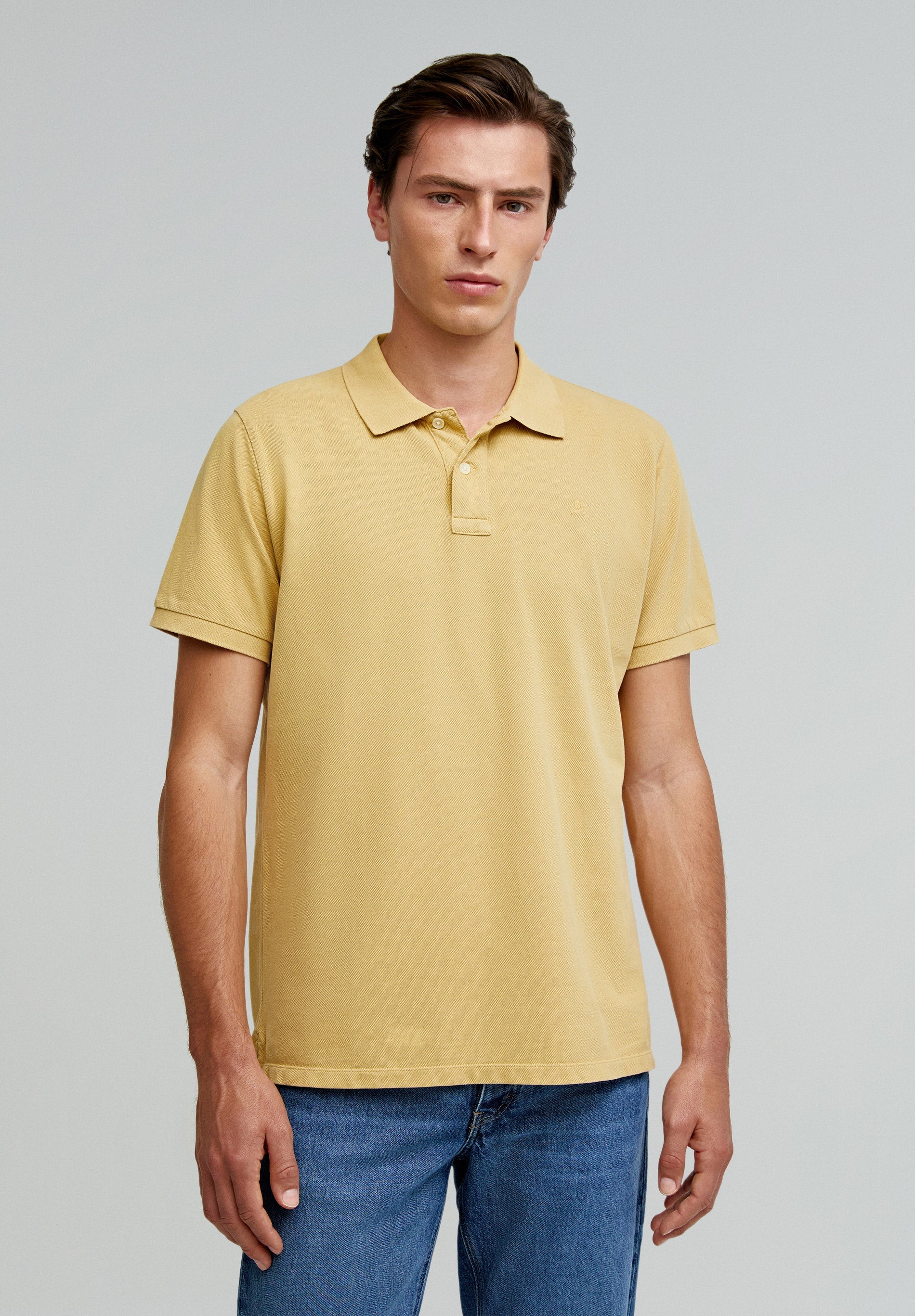 BASIC POLO SHIRT WITH SKULL DETAIL