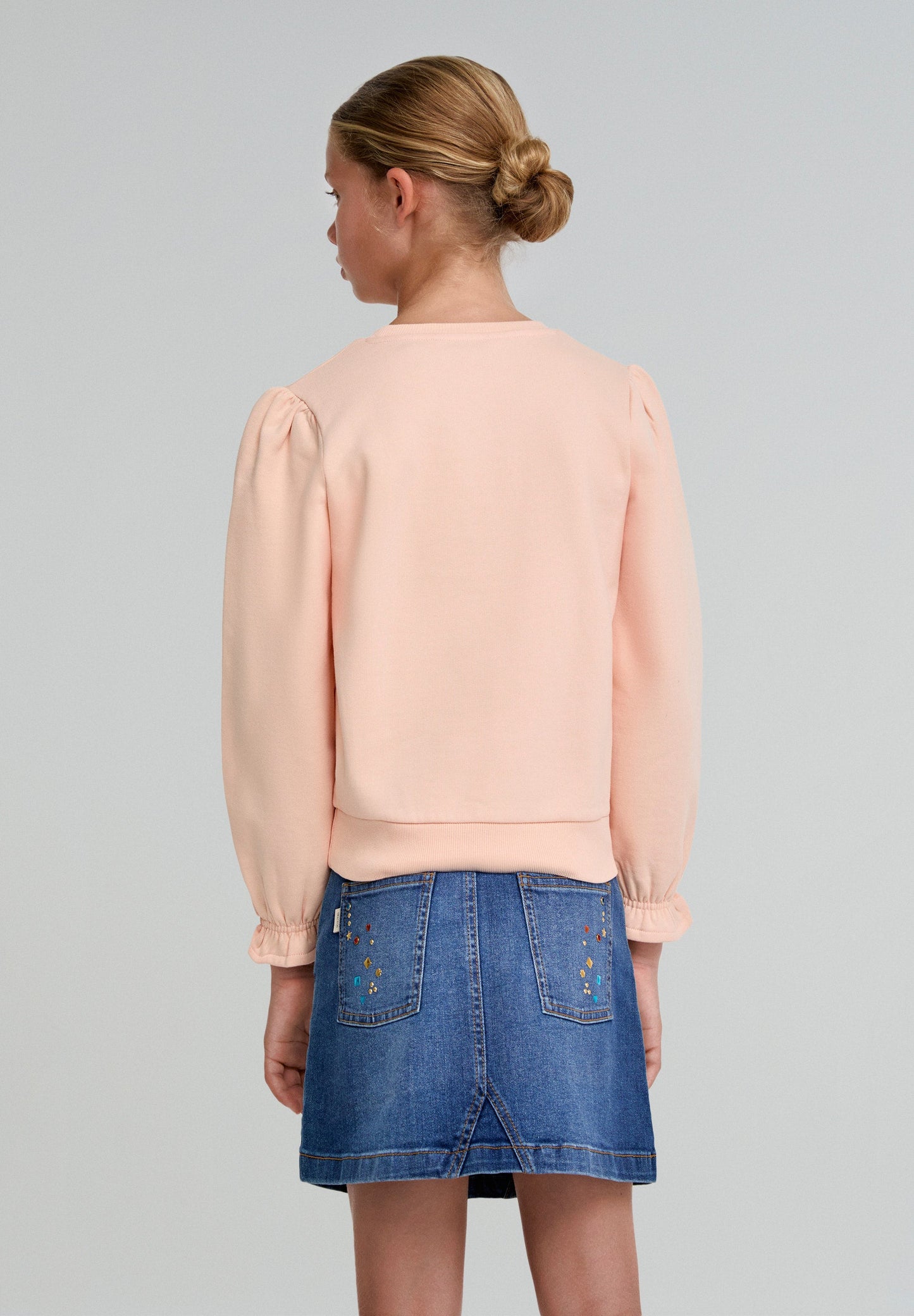 SWEAT-SHIRT À CRÂNE RASSEMBLÉ