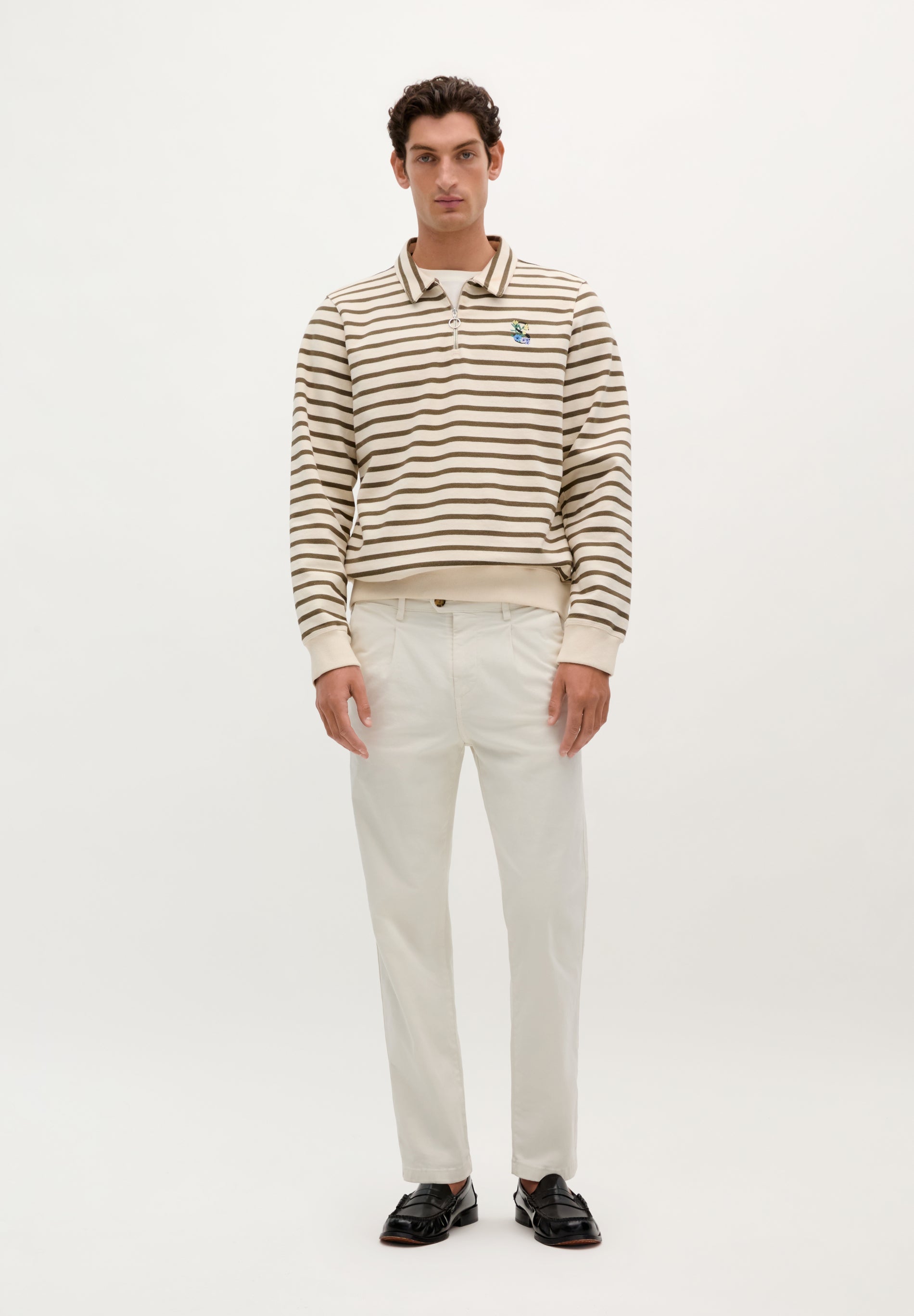 RELAXED CHINO TROUSERS WITH DARTS