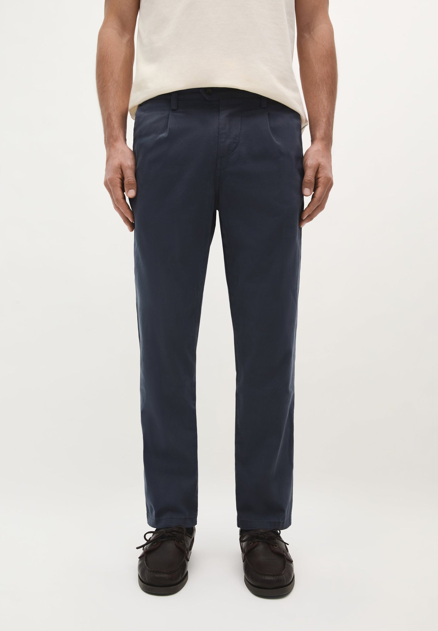 PANTALON CHINO PINCES RELAXED