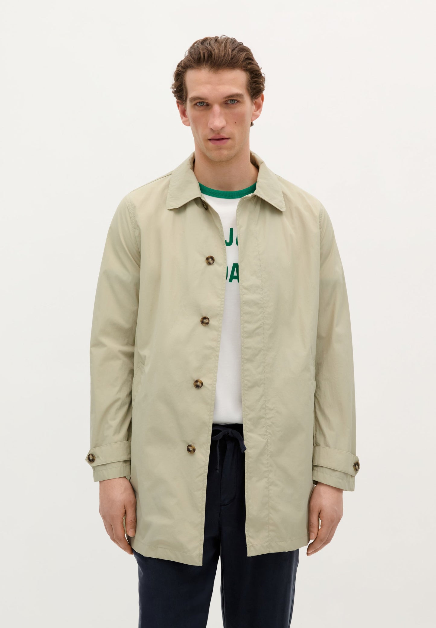 LIGHTWEIGHT TRENCH COAT