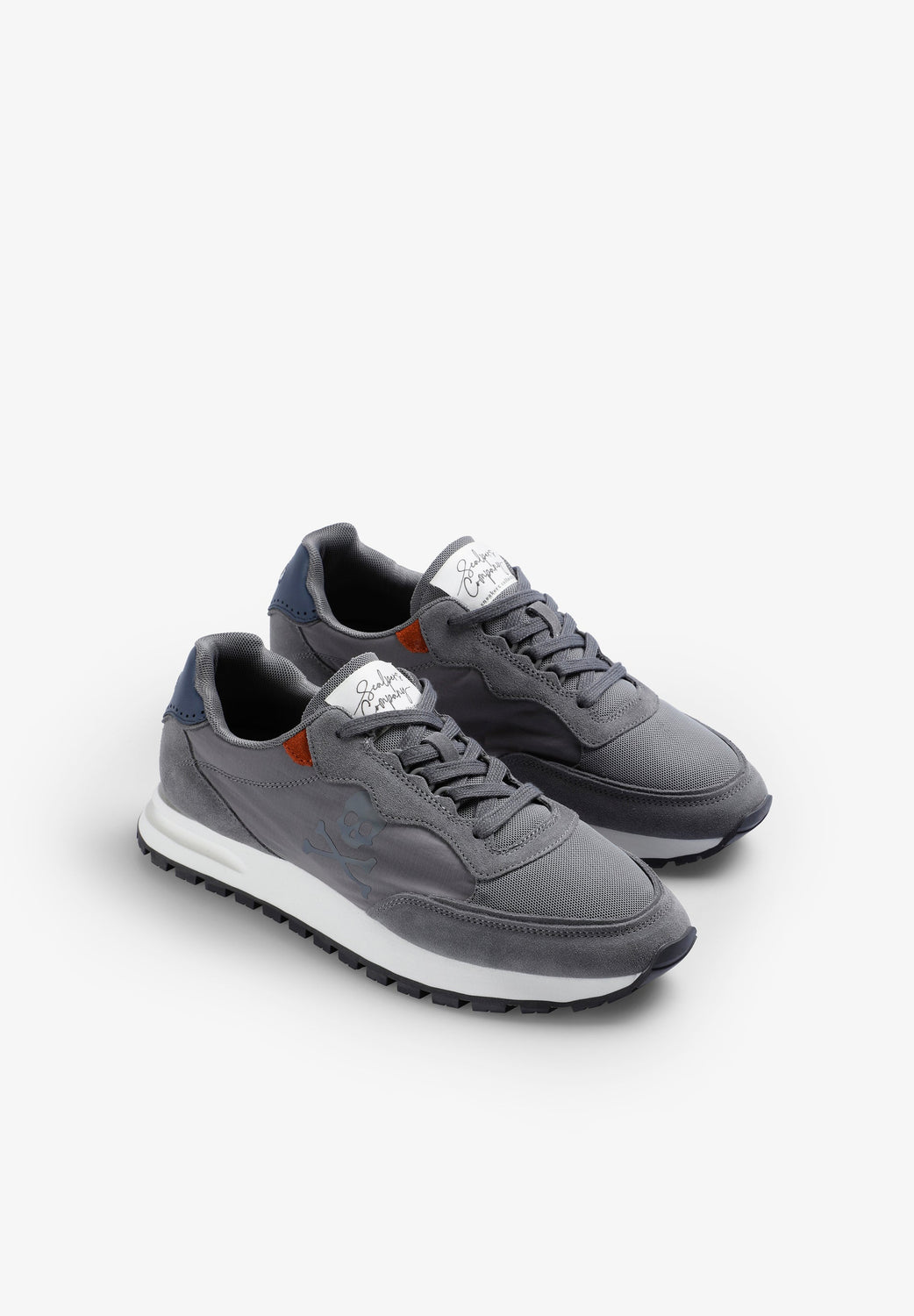 SNEAKERS LIGERAS CALAVERA CONTRASTE - Scalpers