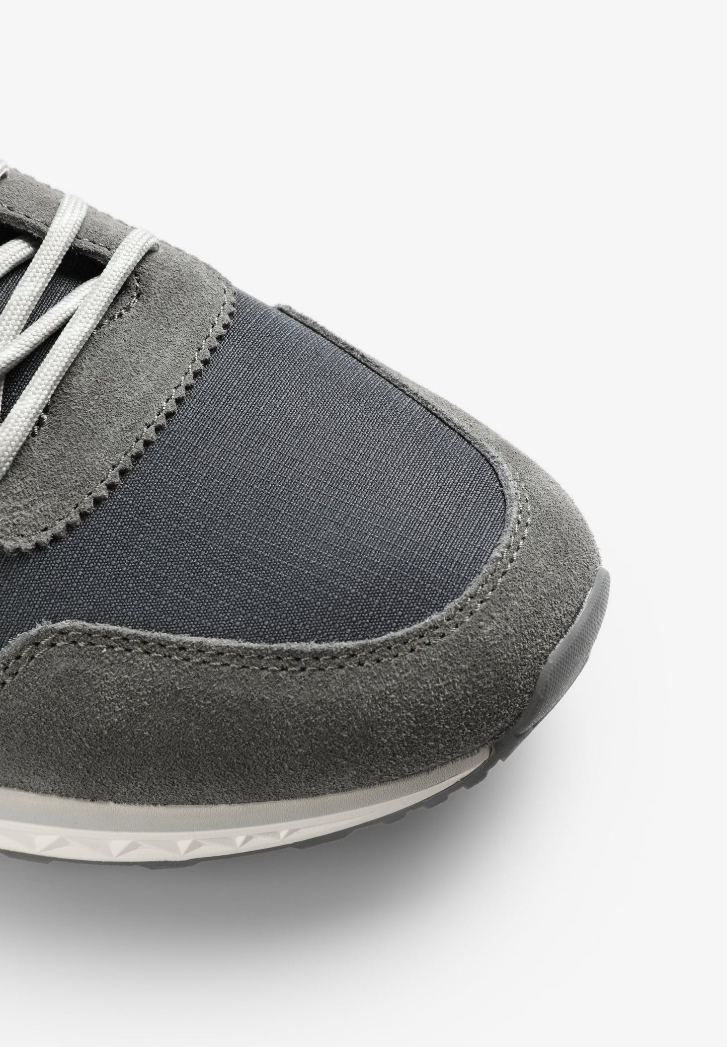 TENNIS LOGO LATÉRAL