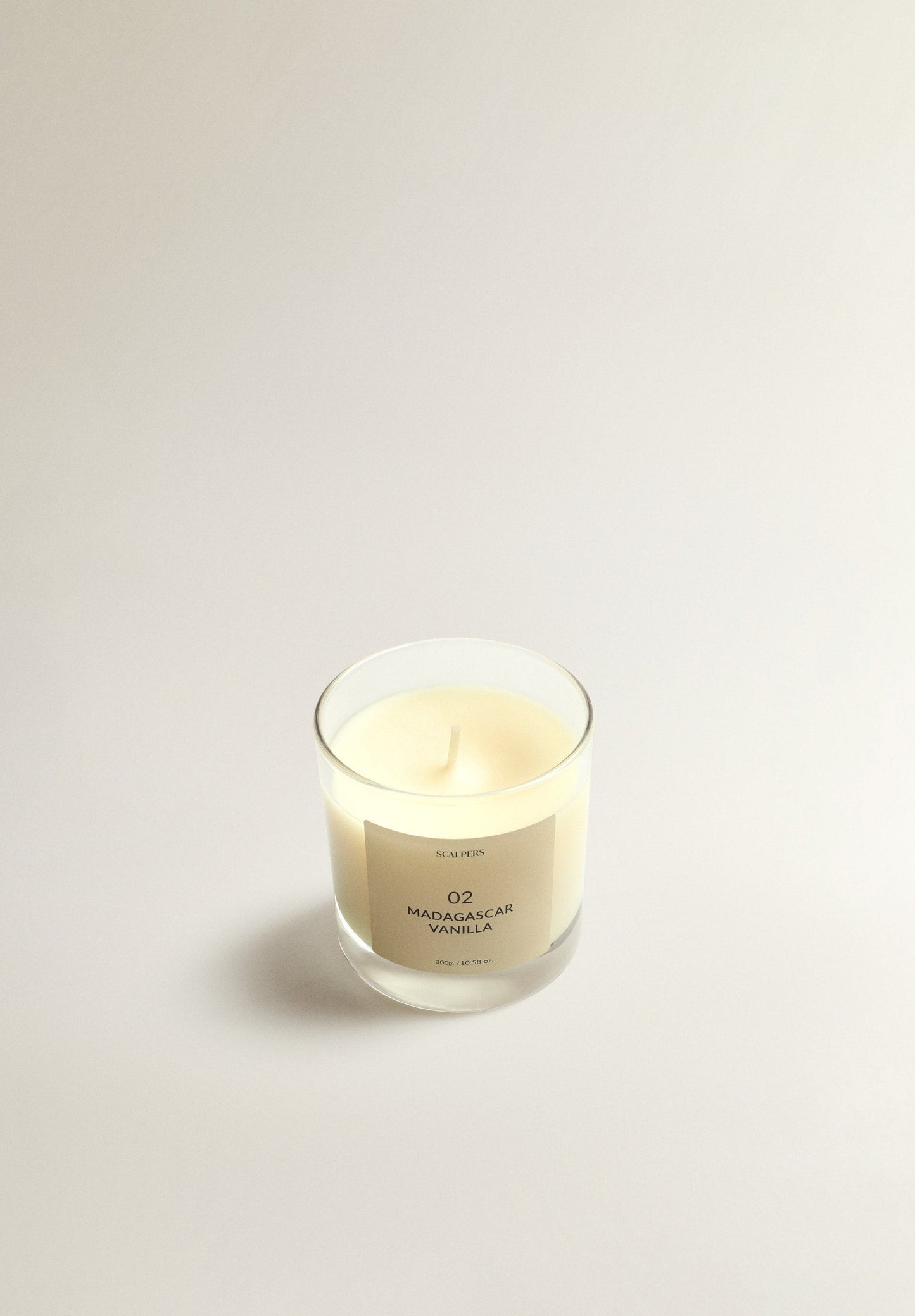 AROMATIC CANDLE