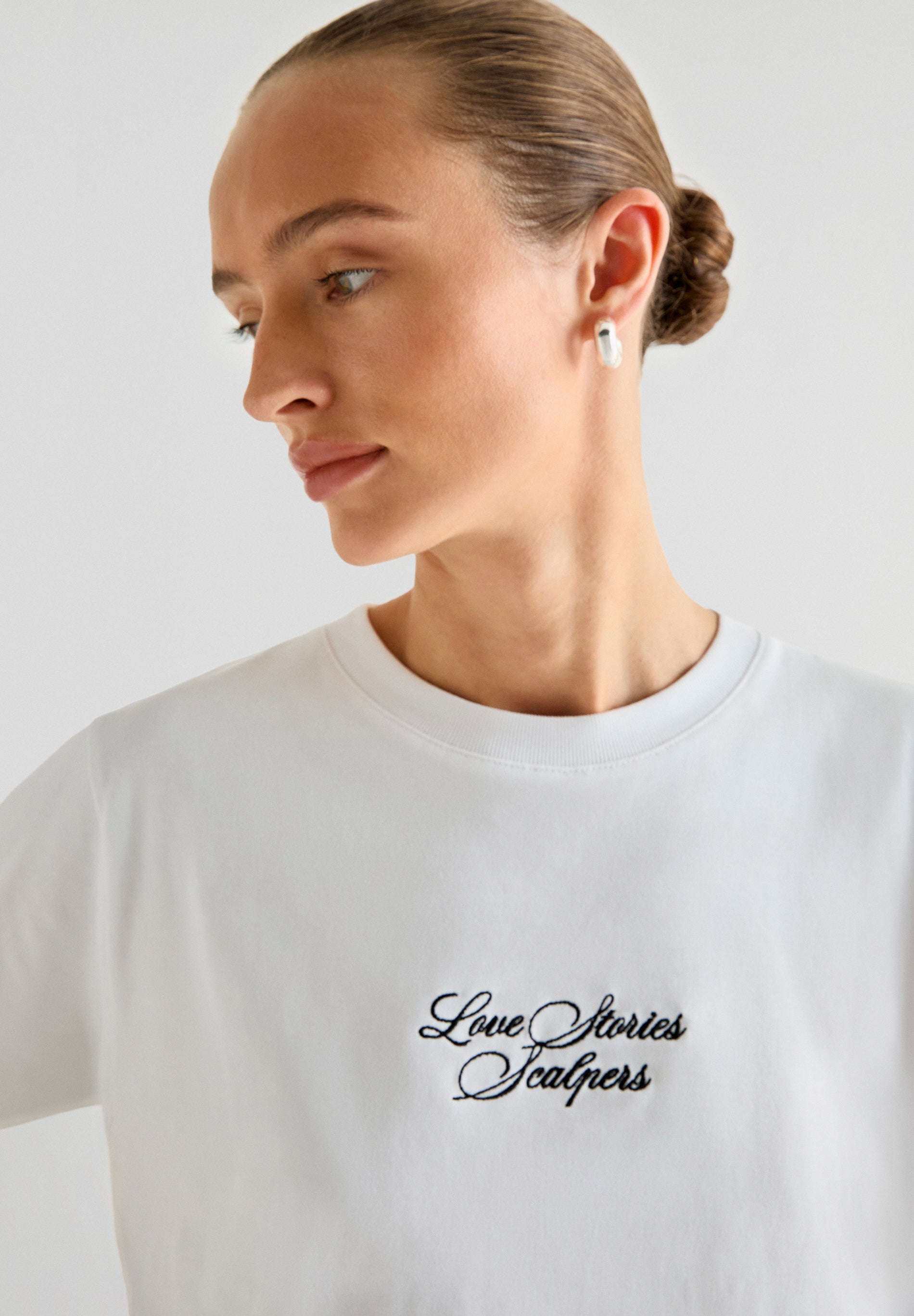 SCALPERS X LOVE STORIES LOGO T-SHIRT