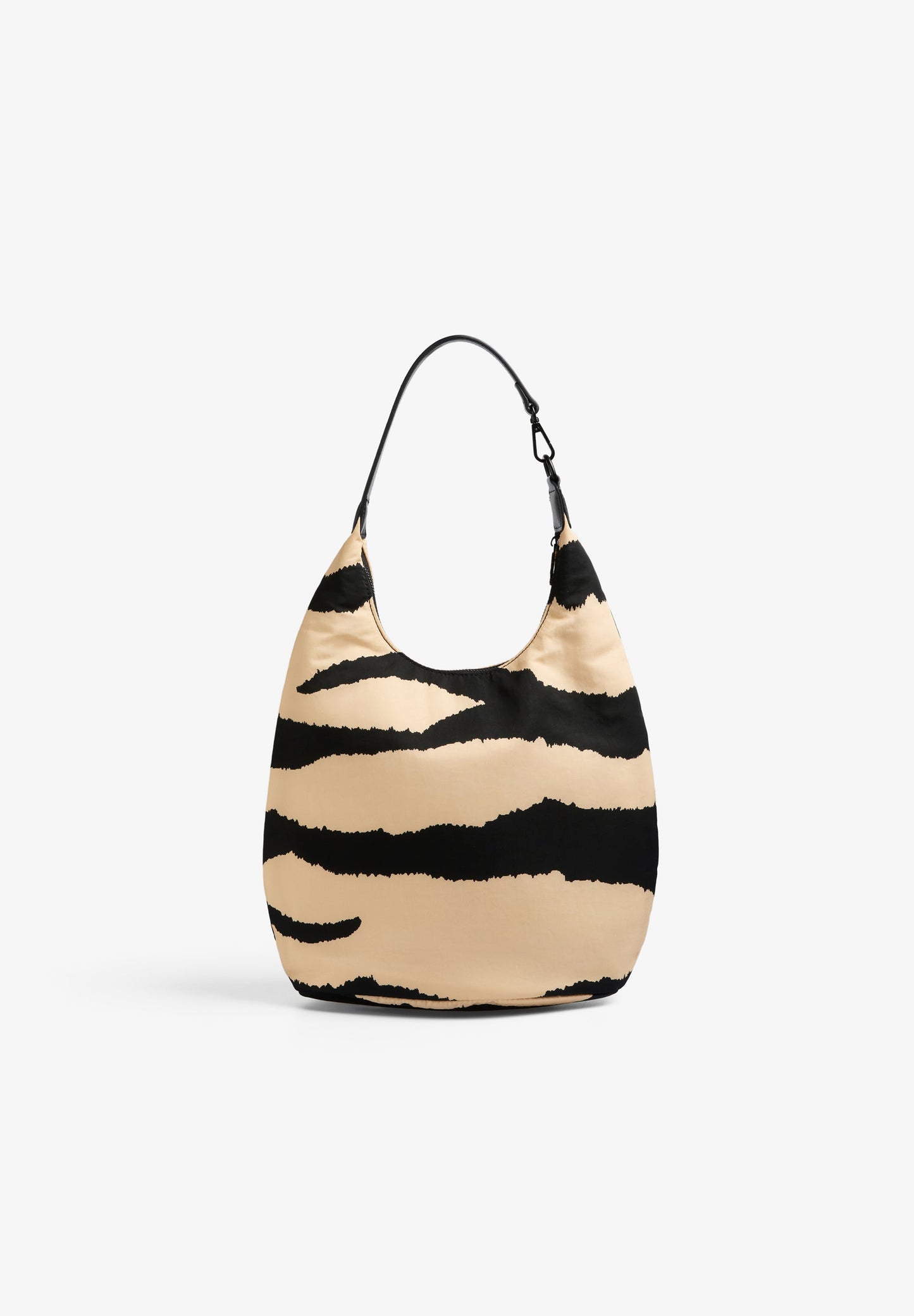 ANIMAL PRINT BUCKET BAG