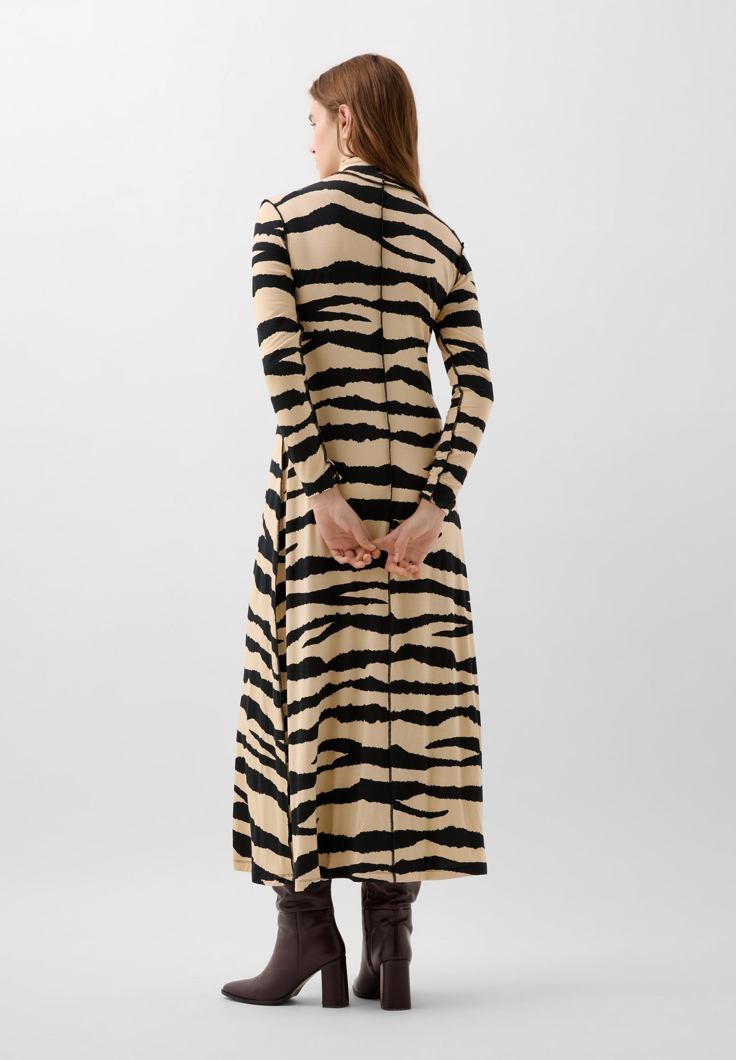 FINE KNIT ZEBRA PRINT DRESS