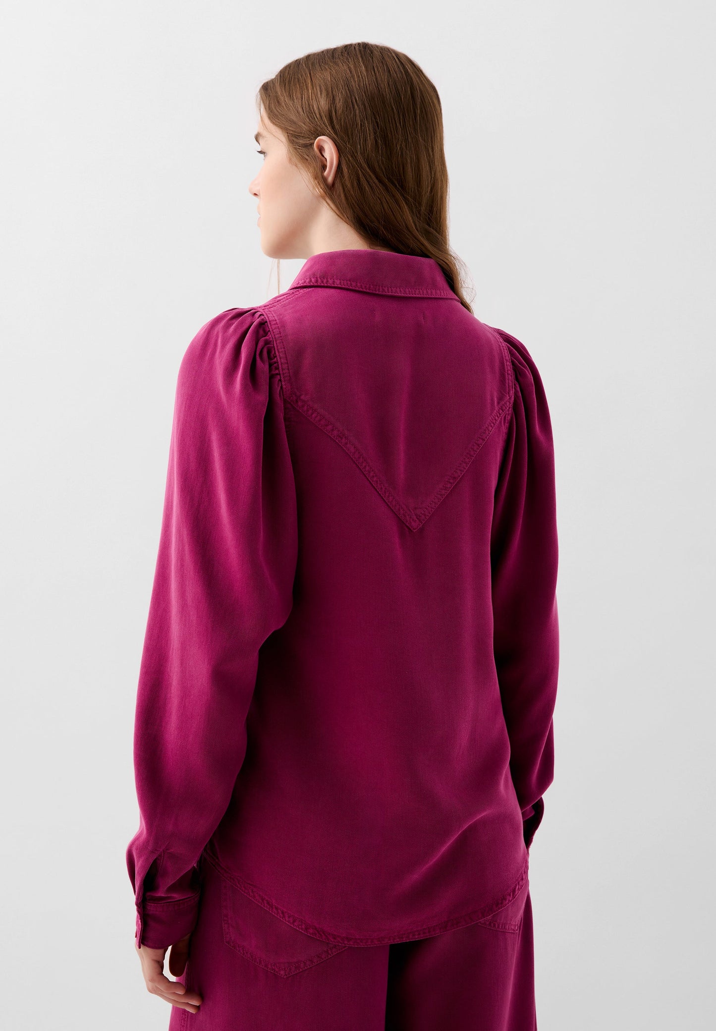 FLOWING SHIRT WITH SHOULDER DETAIL