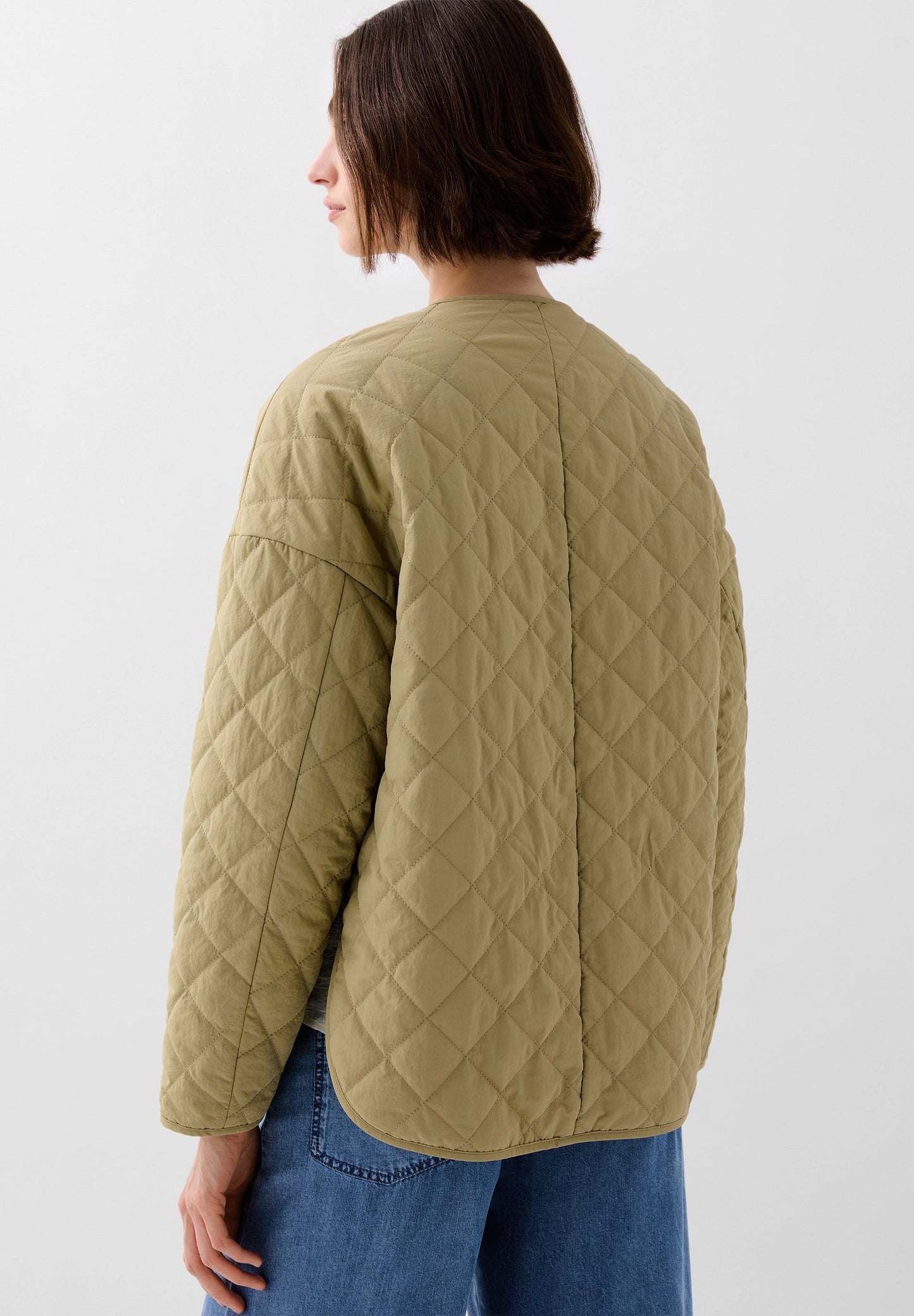 PUFFER JACKET WITH POCKETS