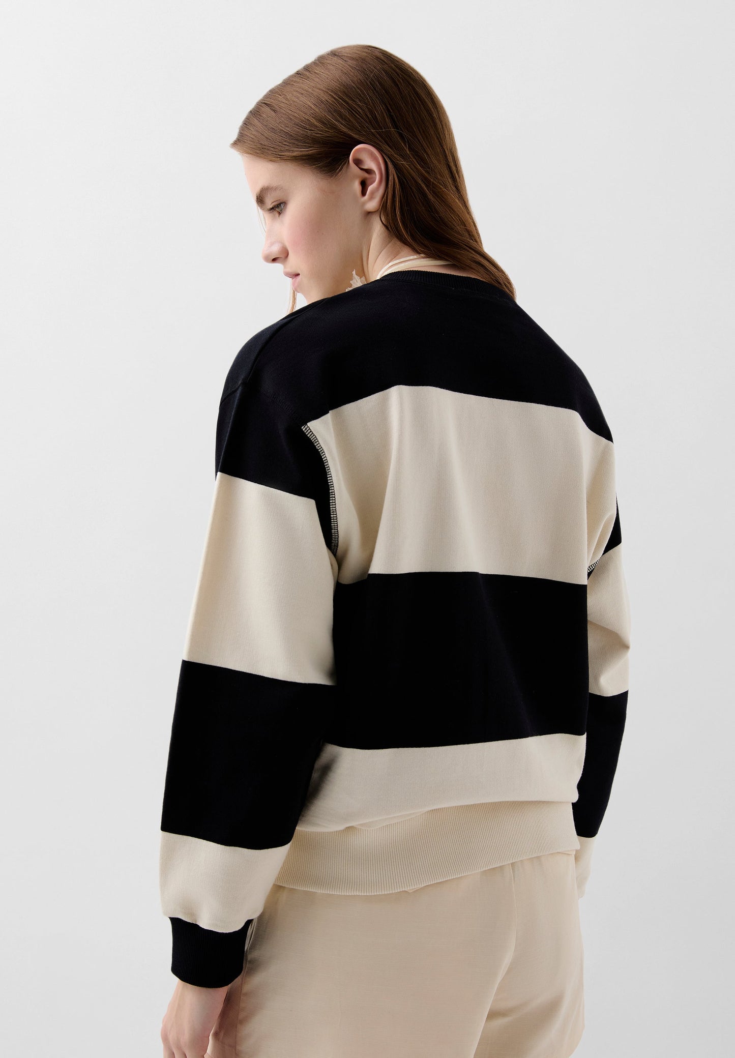 STRIPES SWEATER