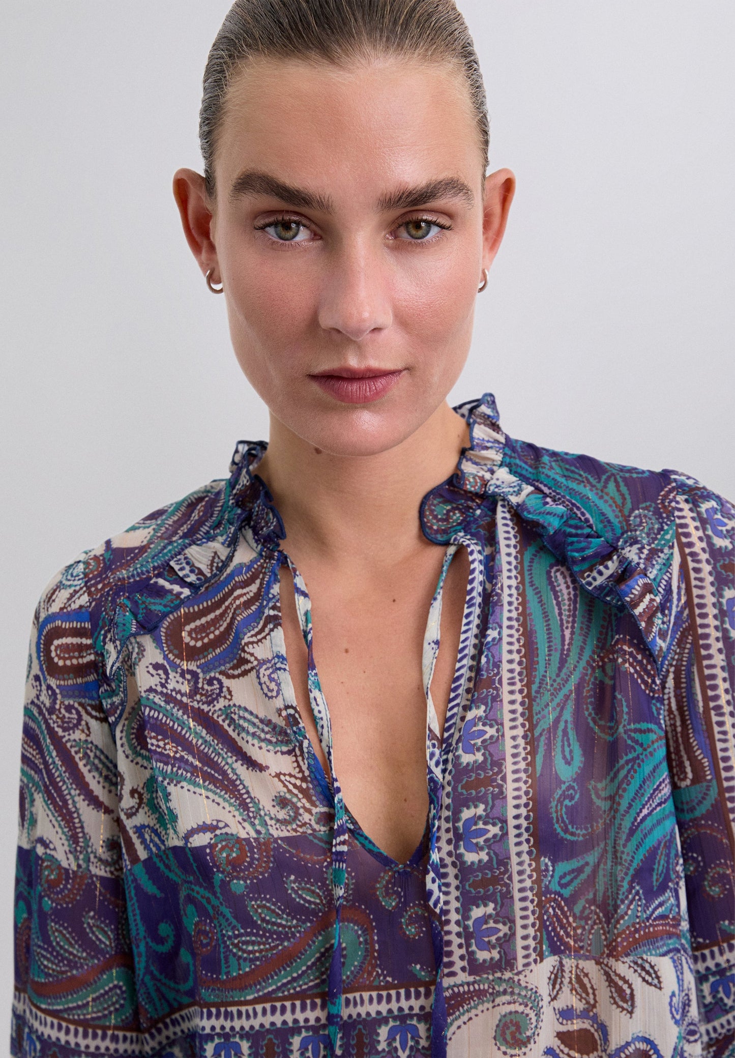 CHEMISIER SEMI-TRANSPARENT PAISLEY