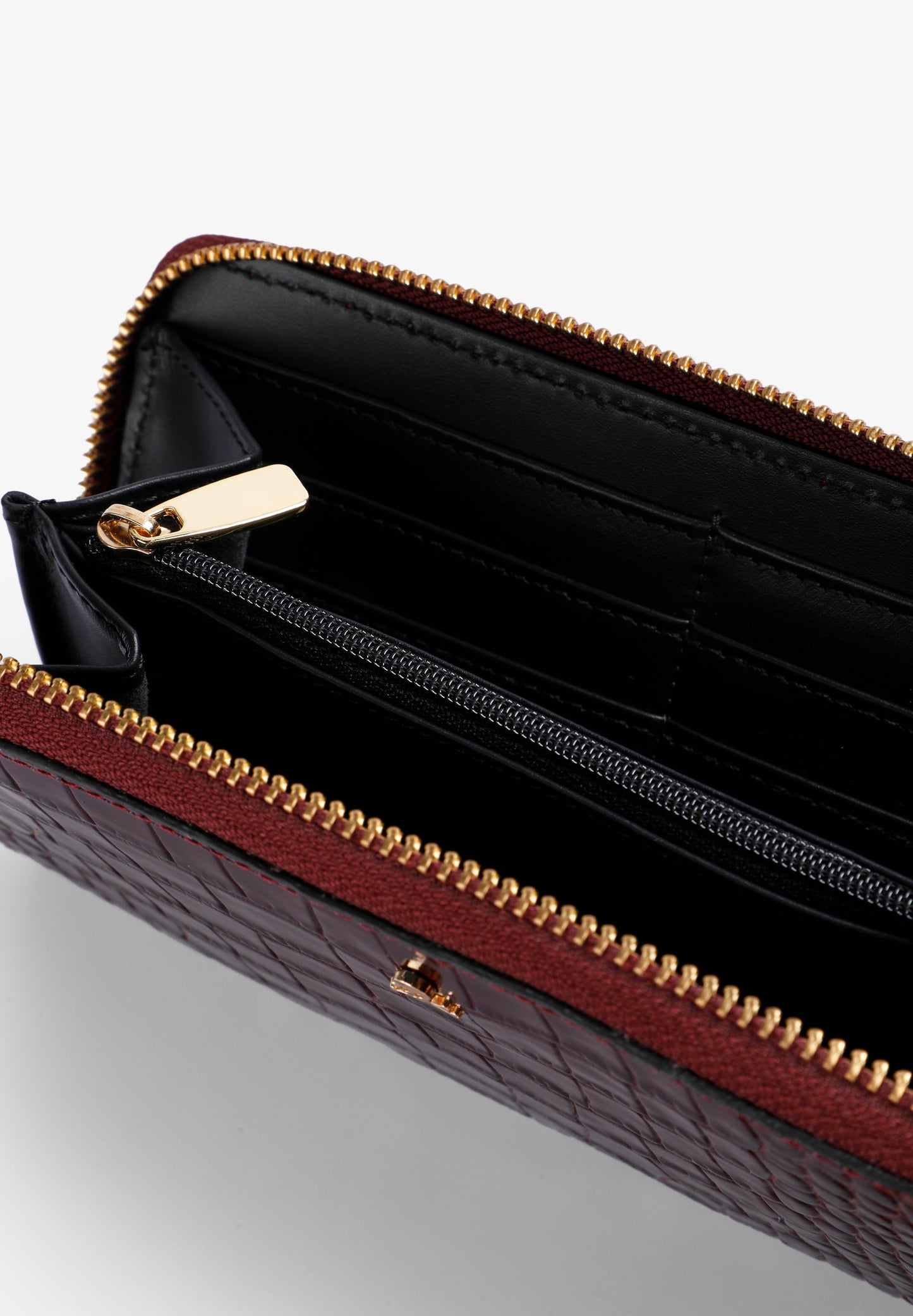 100% ANIMAL PRINT LEATHER WALLET