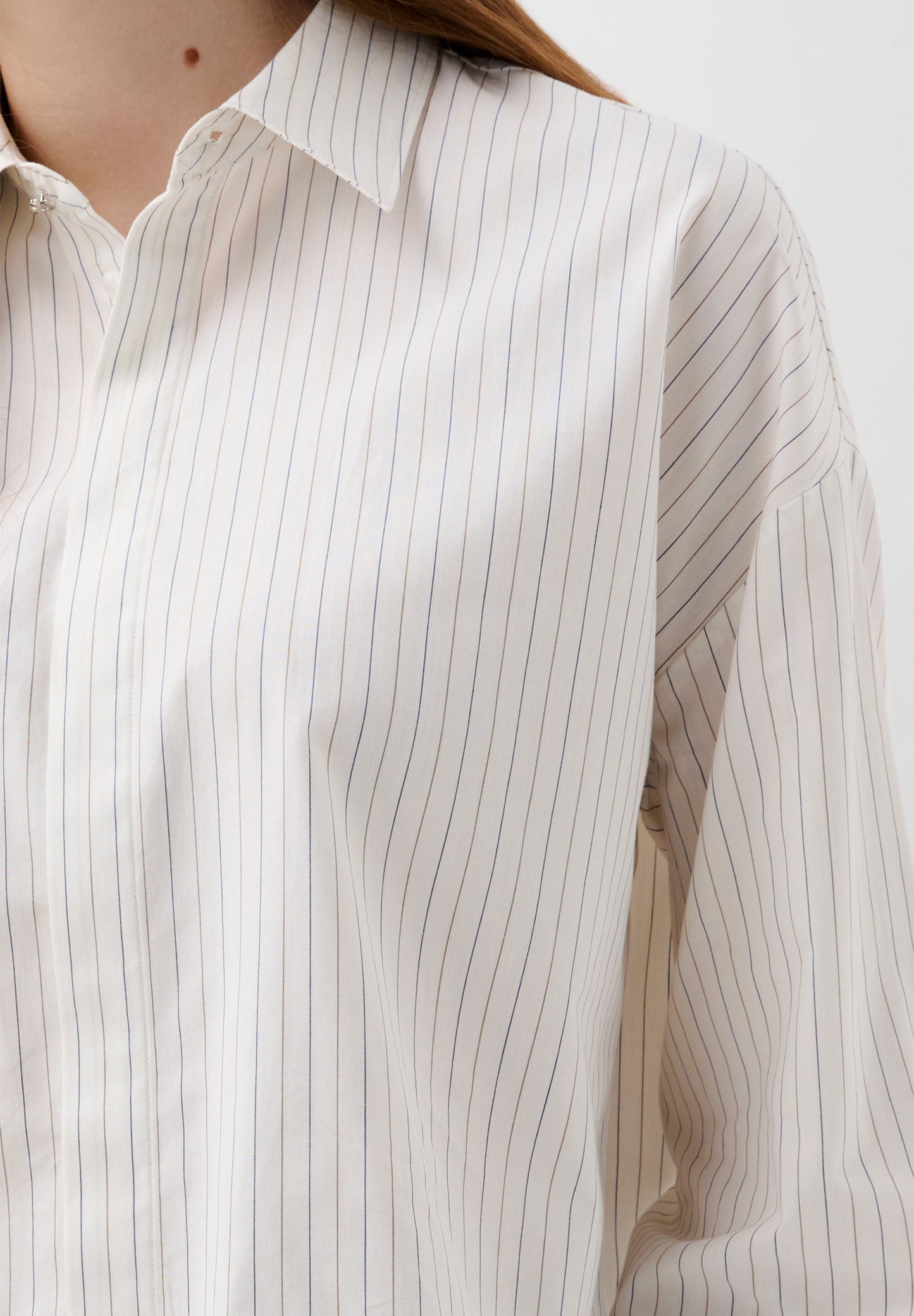 STRIPED CROPPED SHIRT