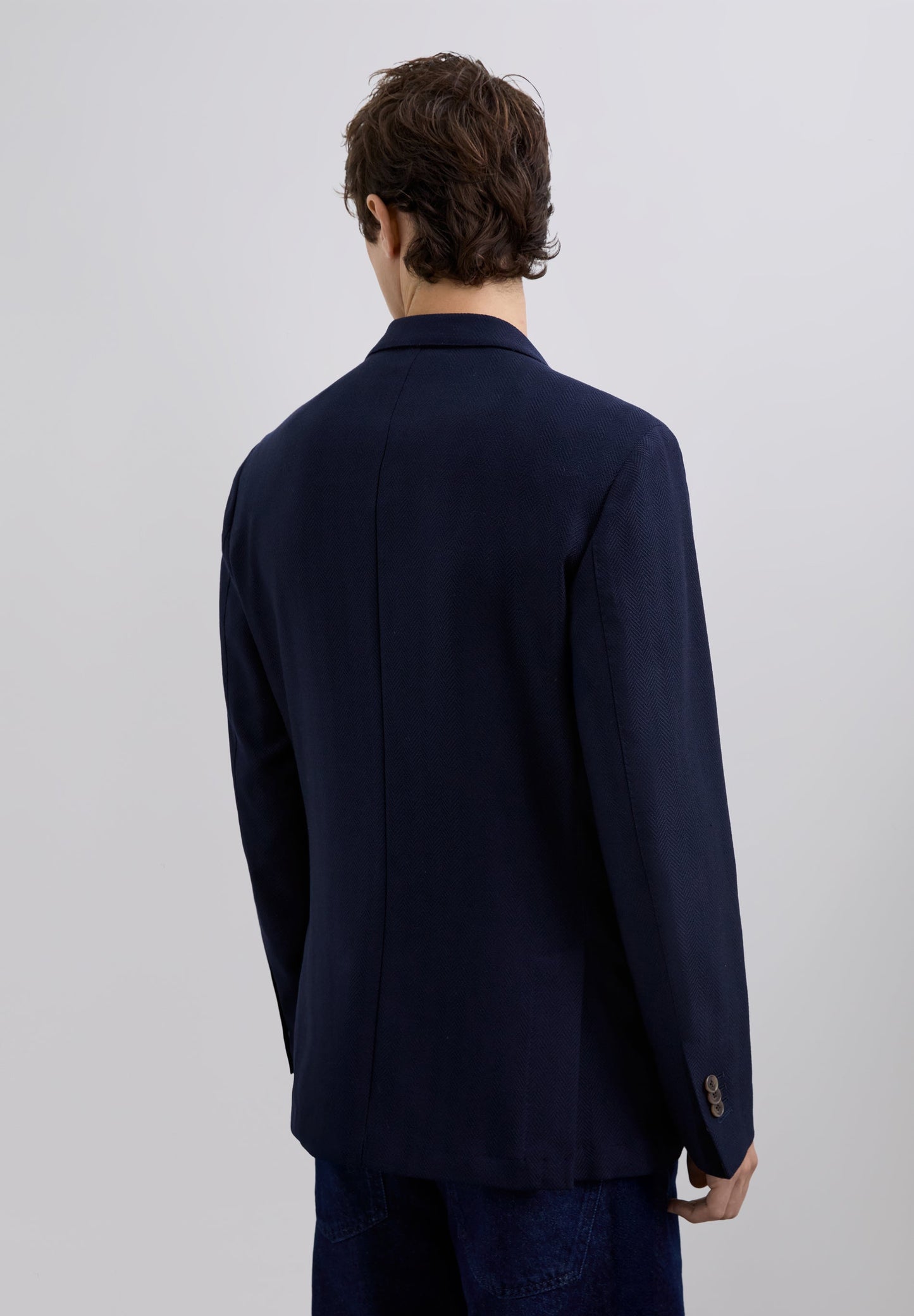 PLAIN-COLOURED WOOL BLAZER