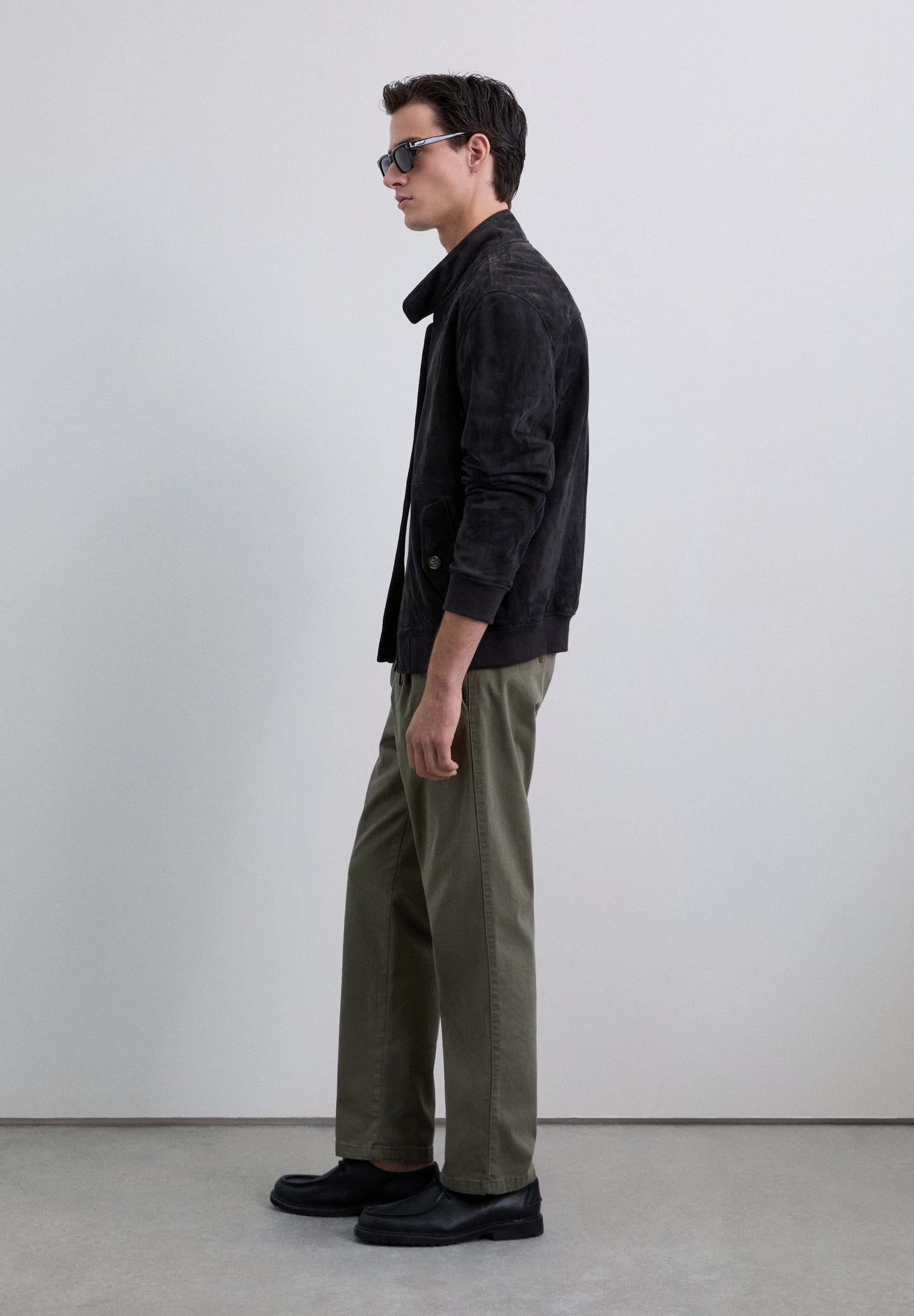 LOOSE FIT DARTED TROUSERS