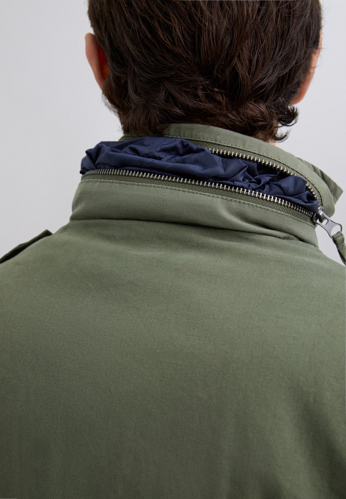 PARKA CAPUCHA MILITAR - Scalpers
