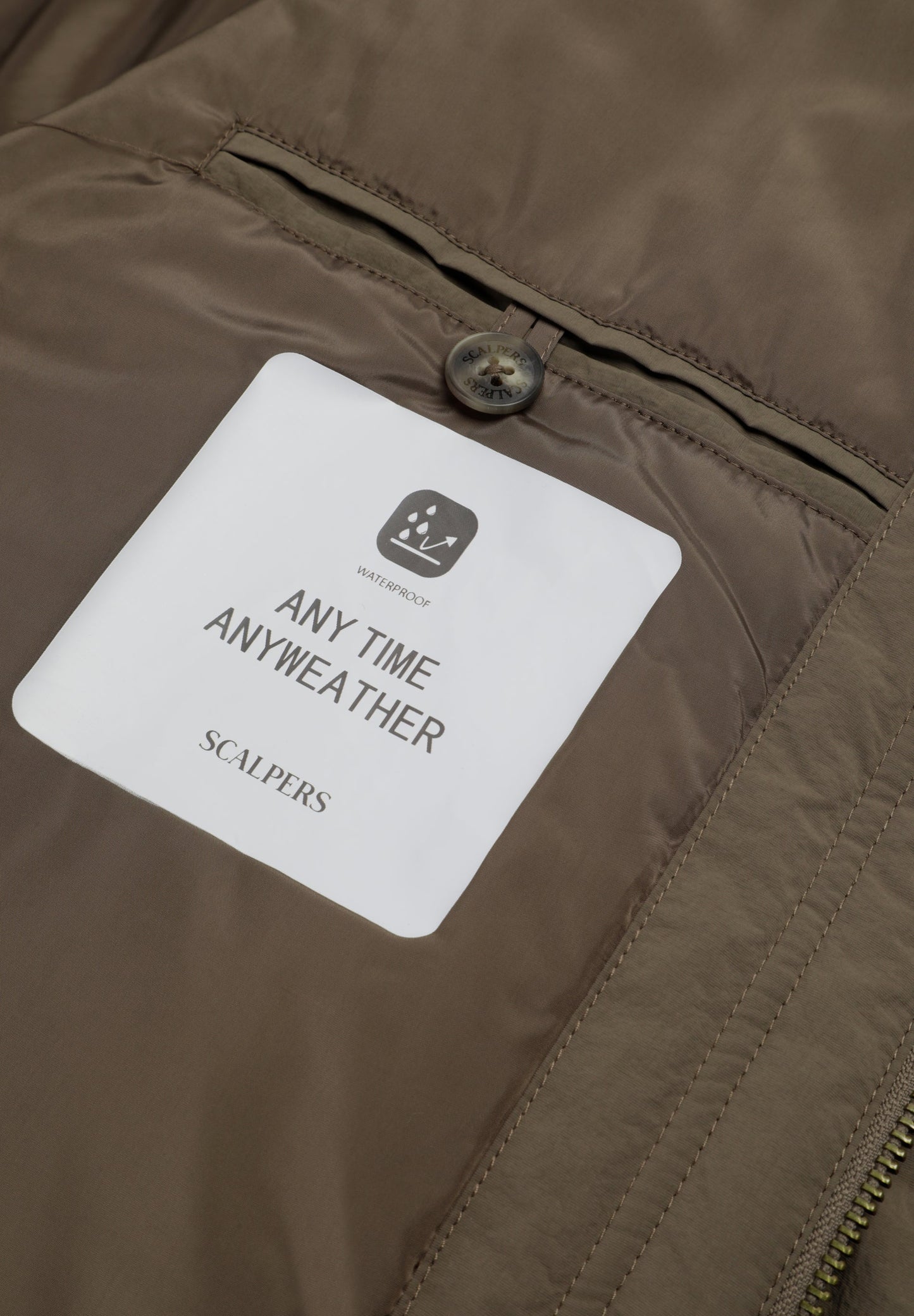 WATERPROOF TECHNICAL JACKET