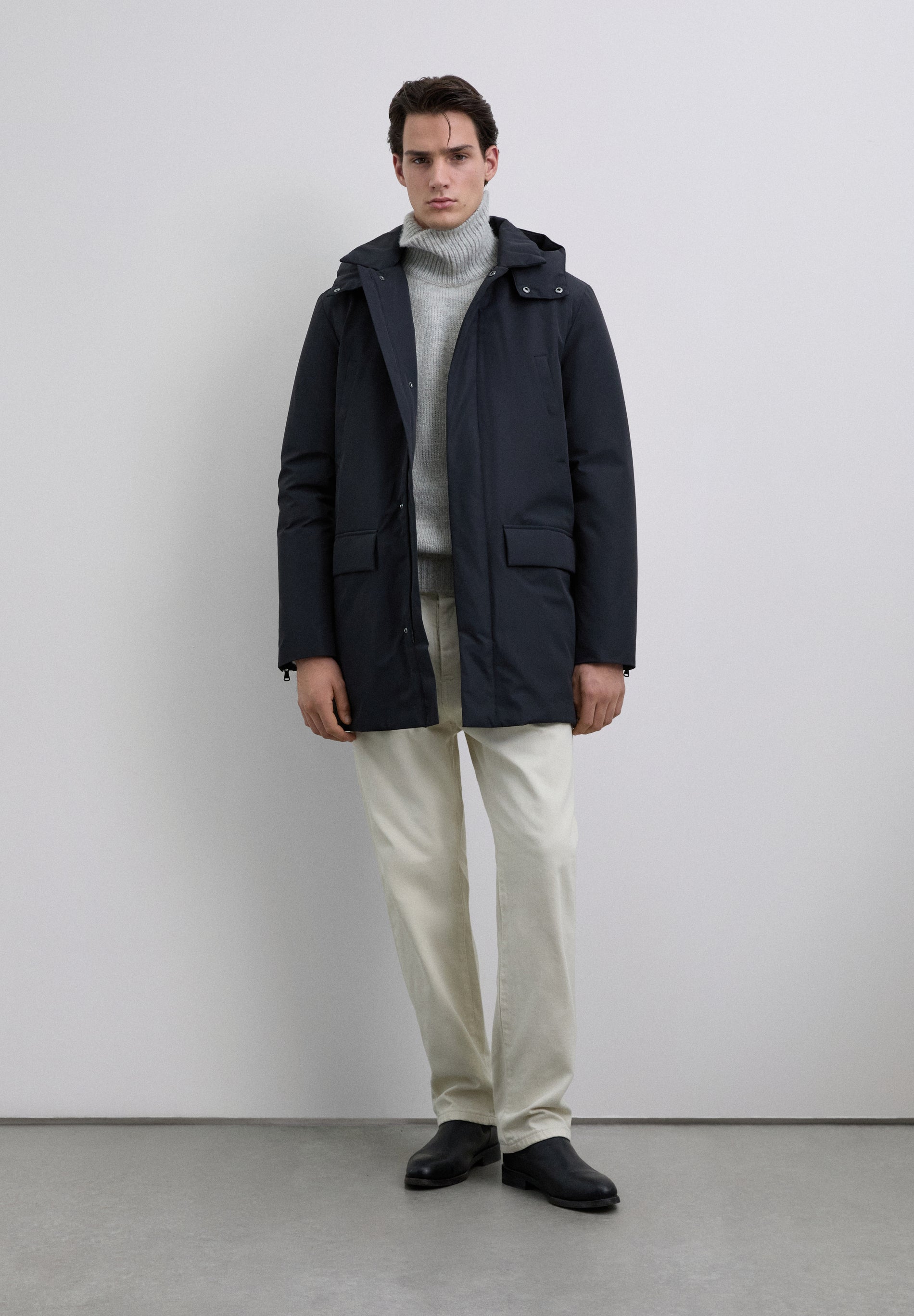 HOODED TECHNICAL PARKA WITH POCKETS