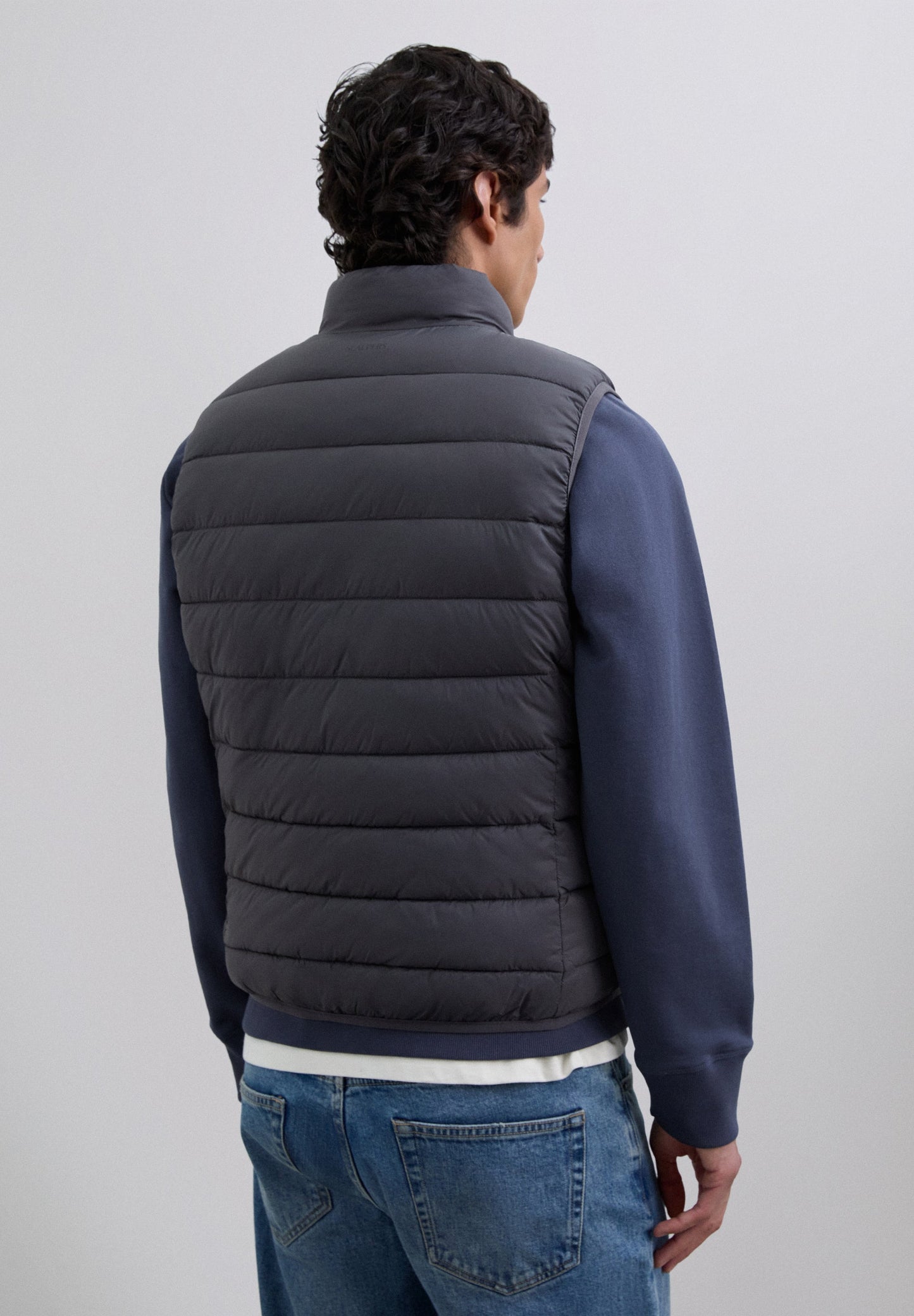 LIGHT PUFFER VEST