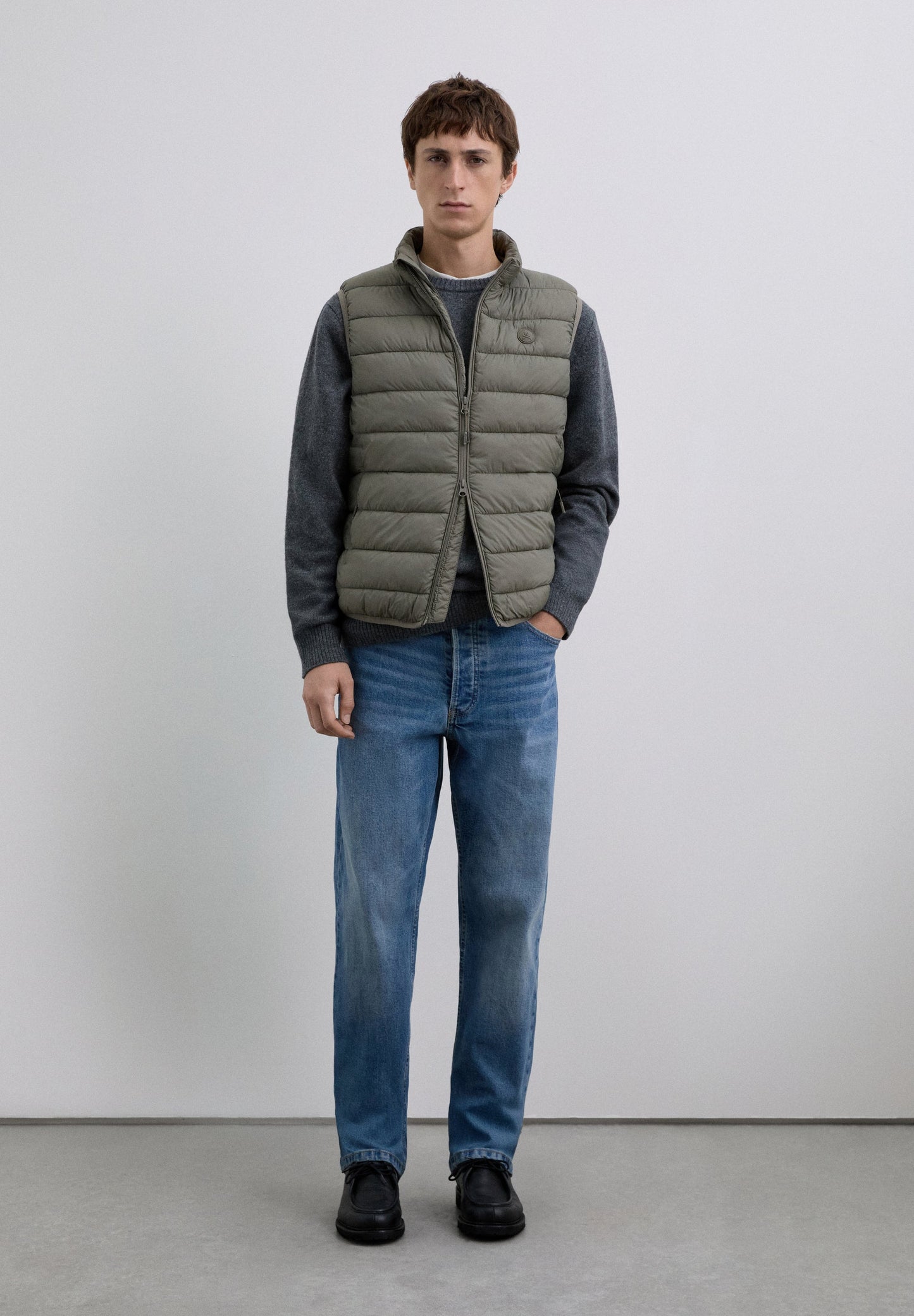 LIGHT PUFFER VEST